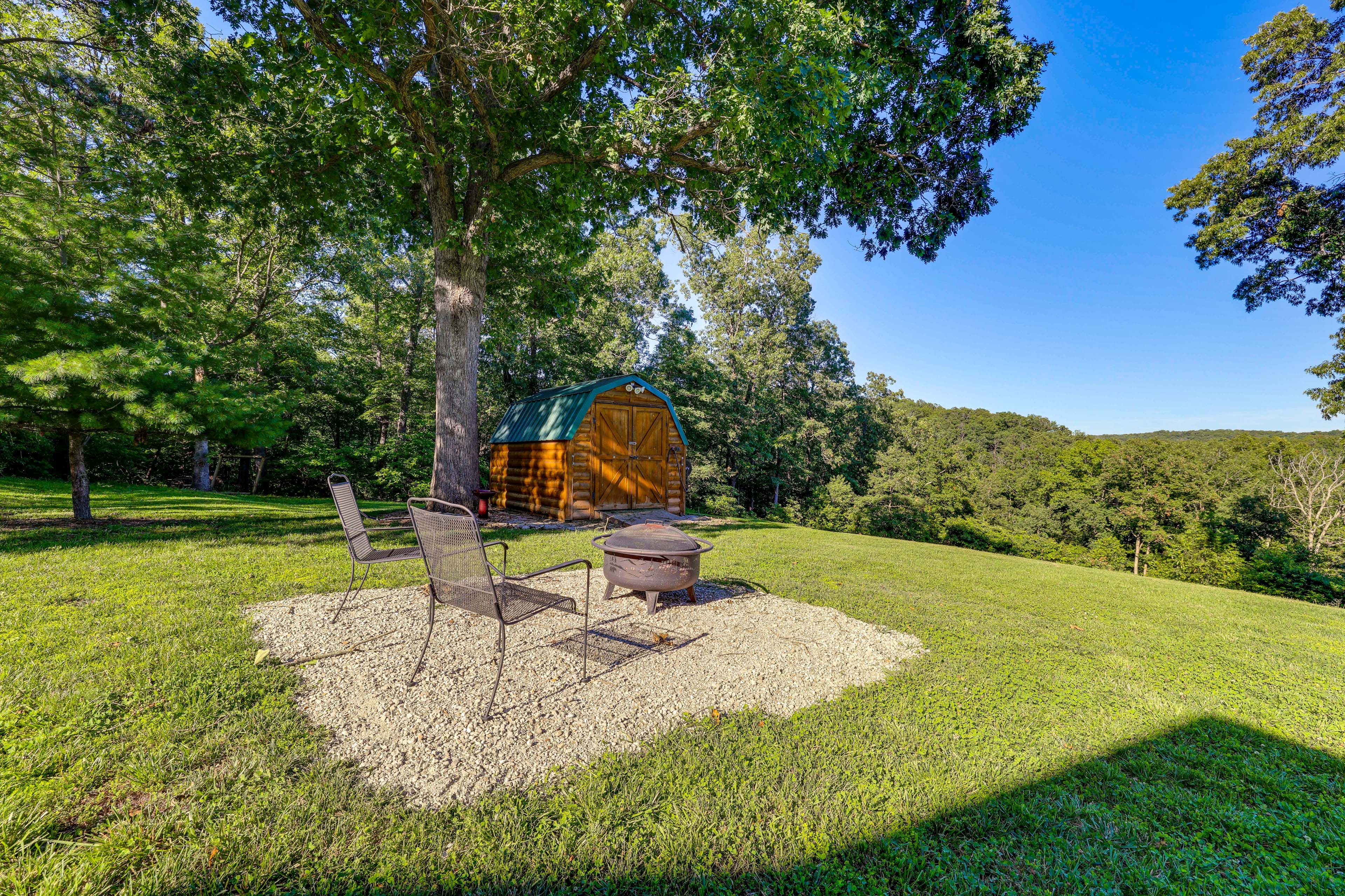 Backyard | Fire Pit (Bring Your Own Wood)