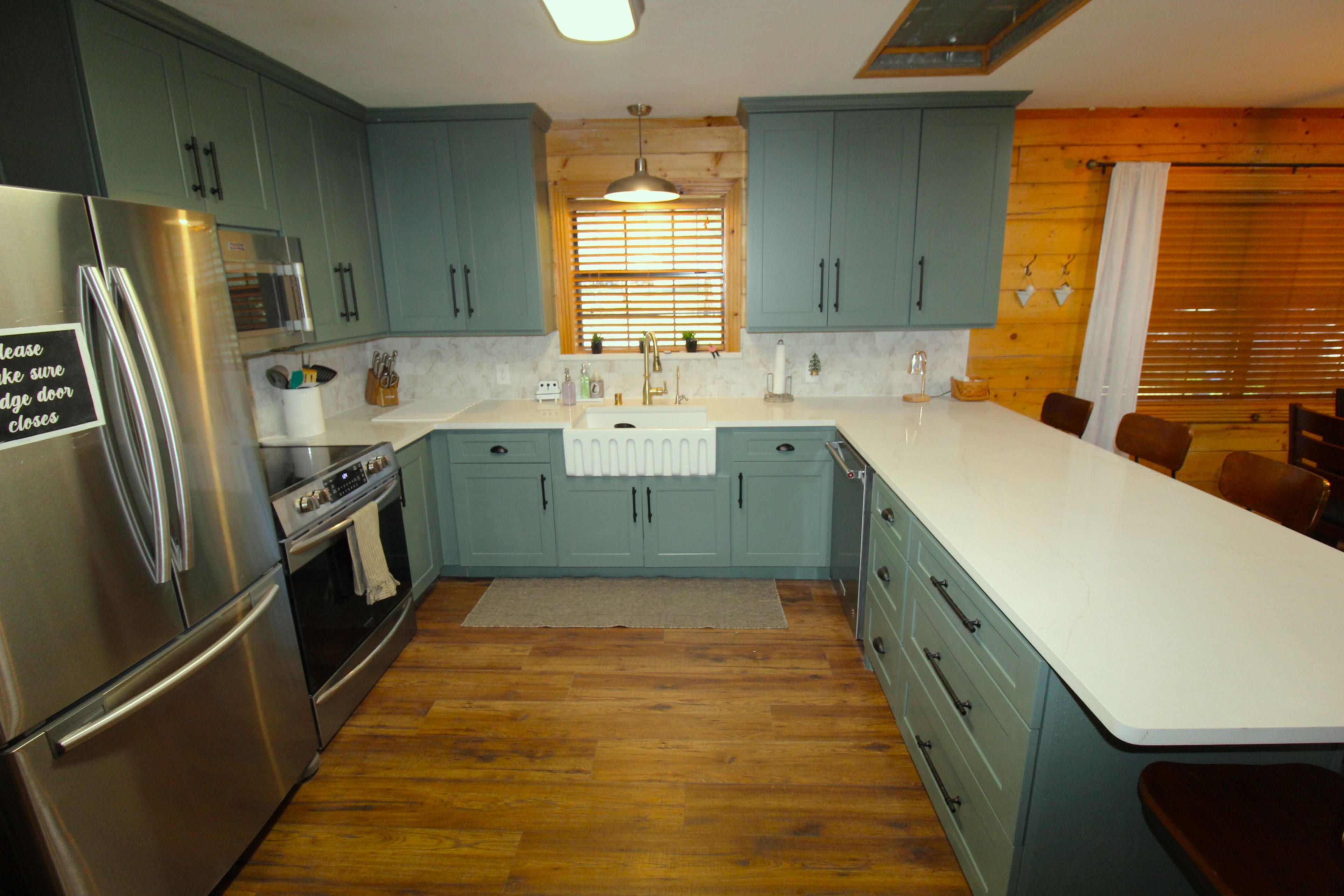 Kitchen | Breakfast Bar | Keurig & Drip Coffee Makers | Cooking Basics