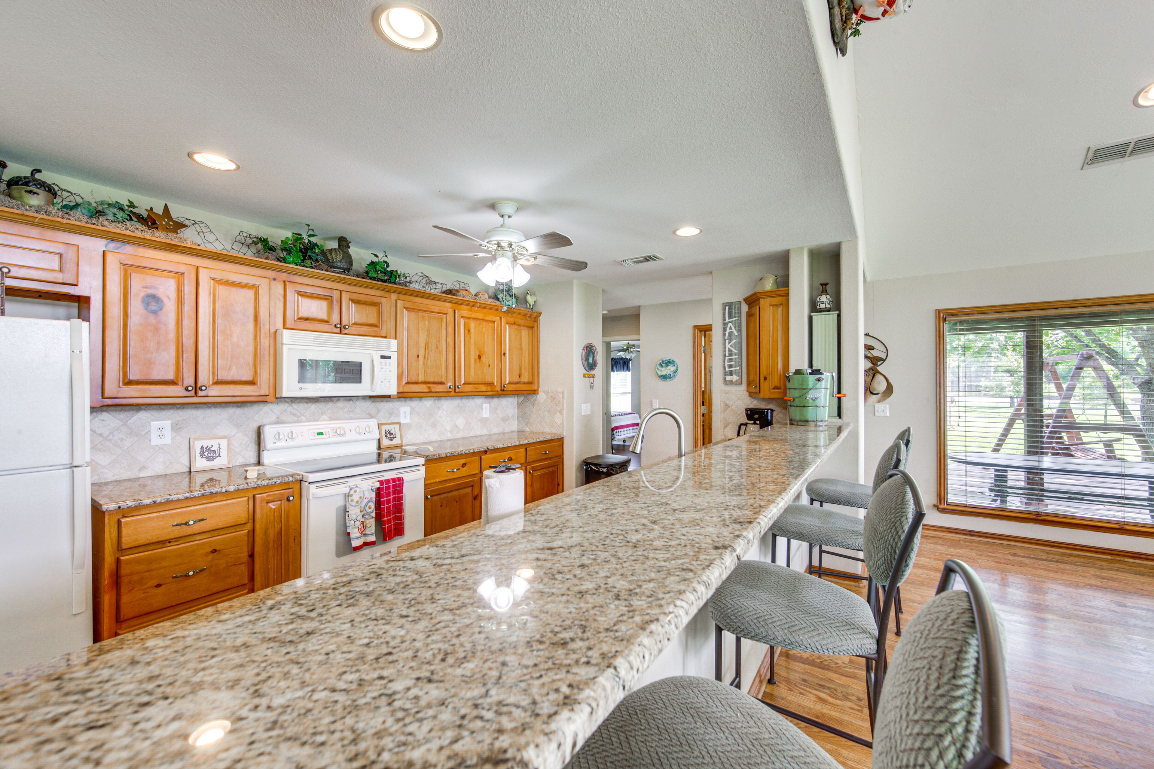 Kitchen | Drip Coffee Maker | Dishwasher | Cooking Basics