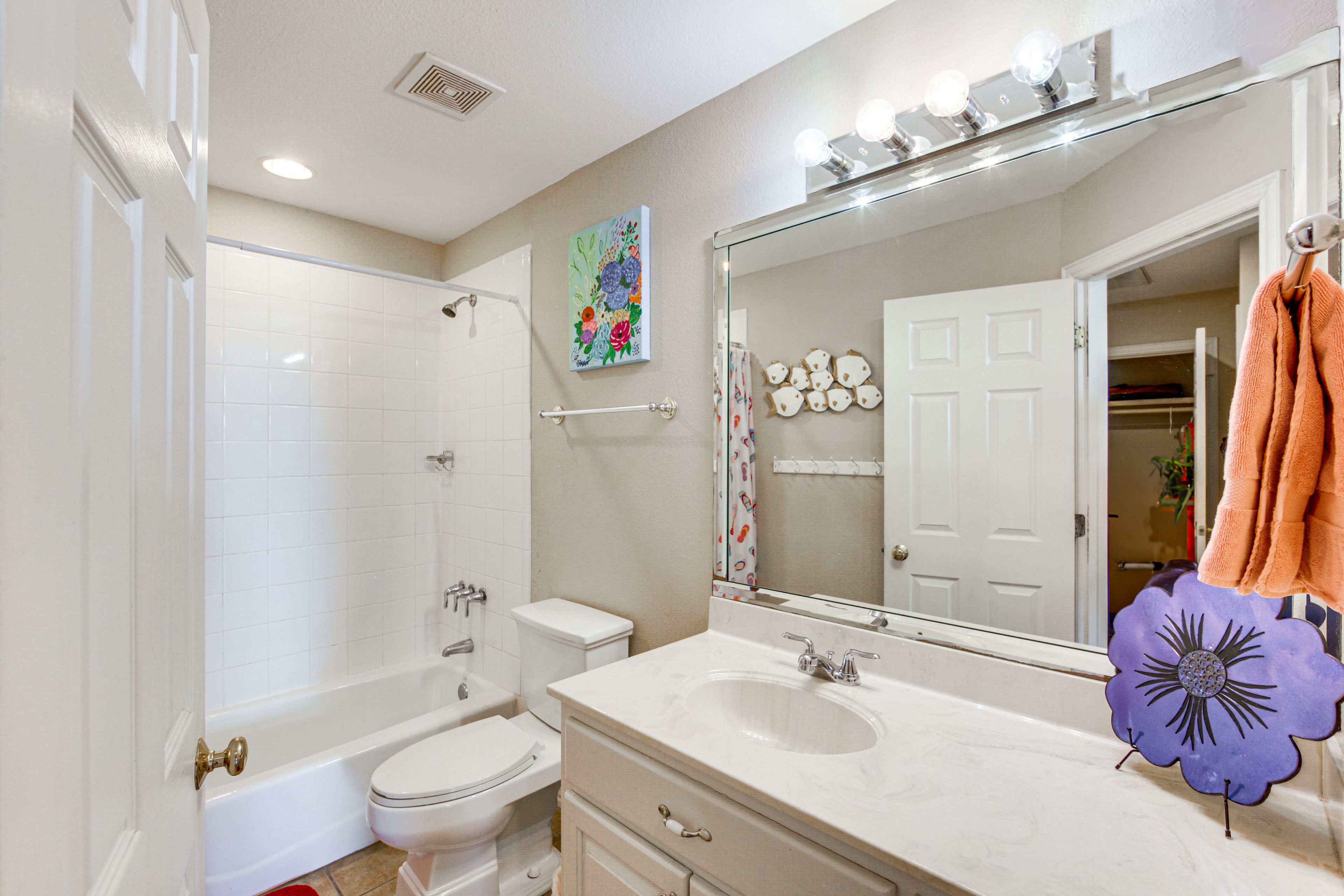 Full Bathroom