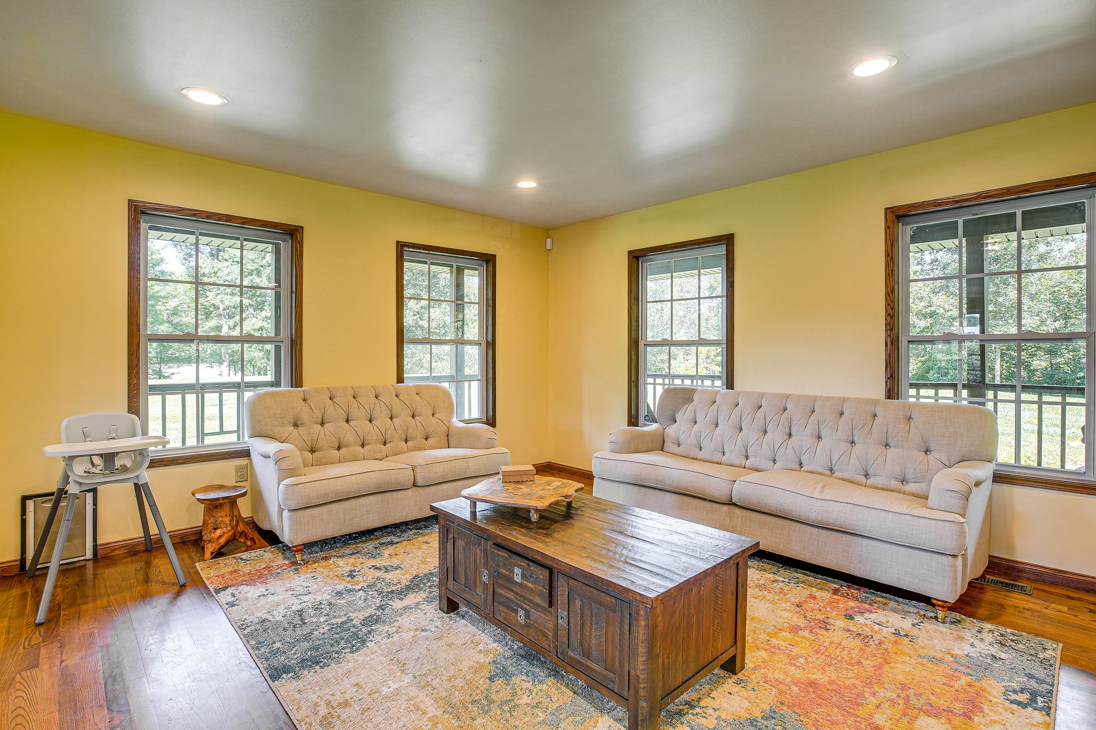 Sitting Room | 1st Floor