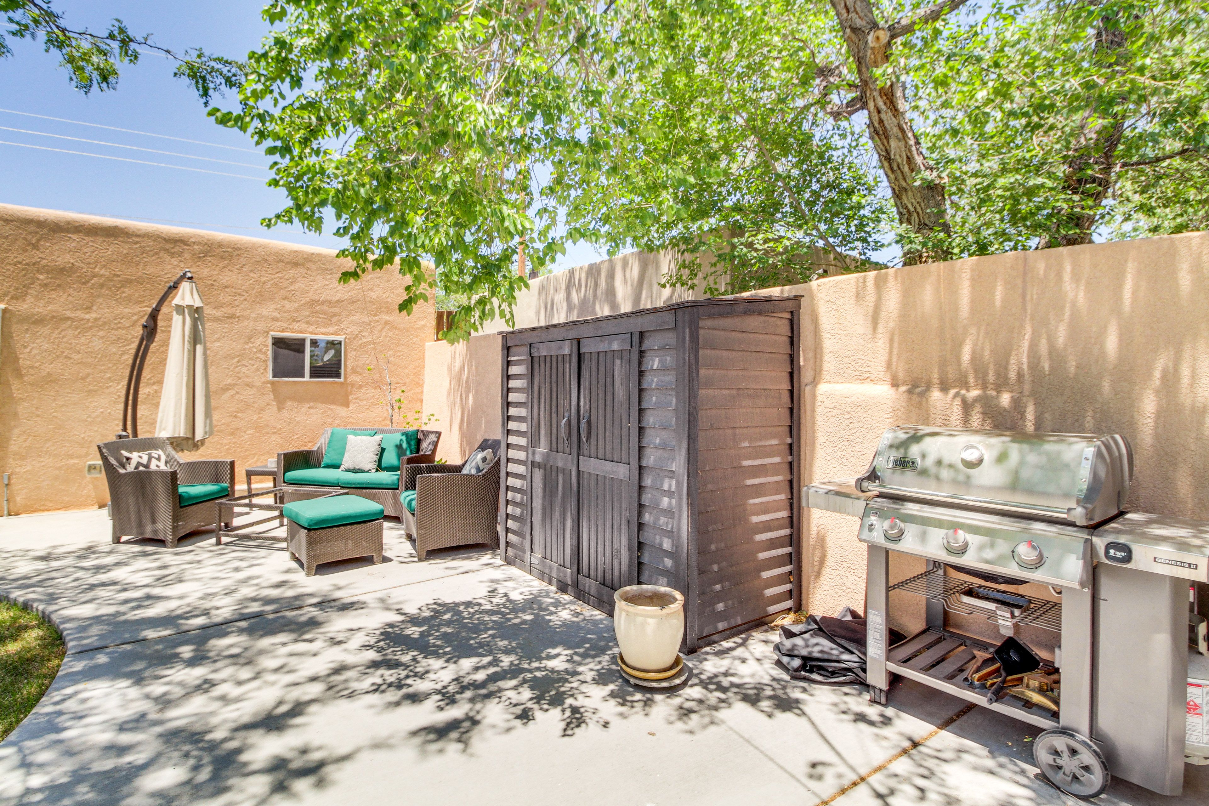 Patio | Backyard