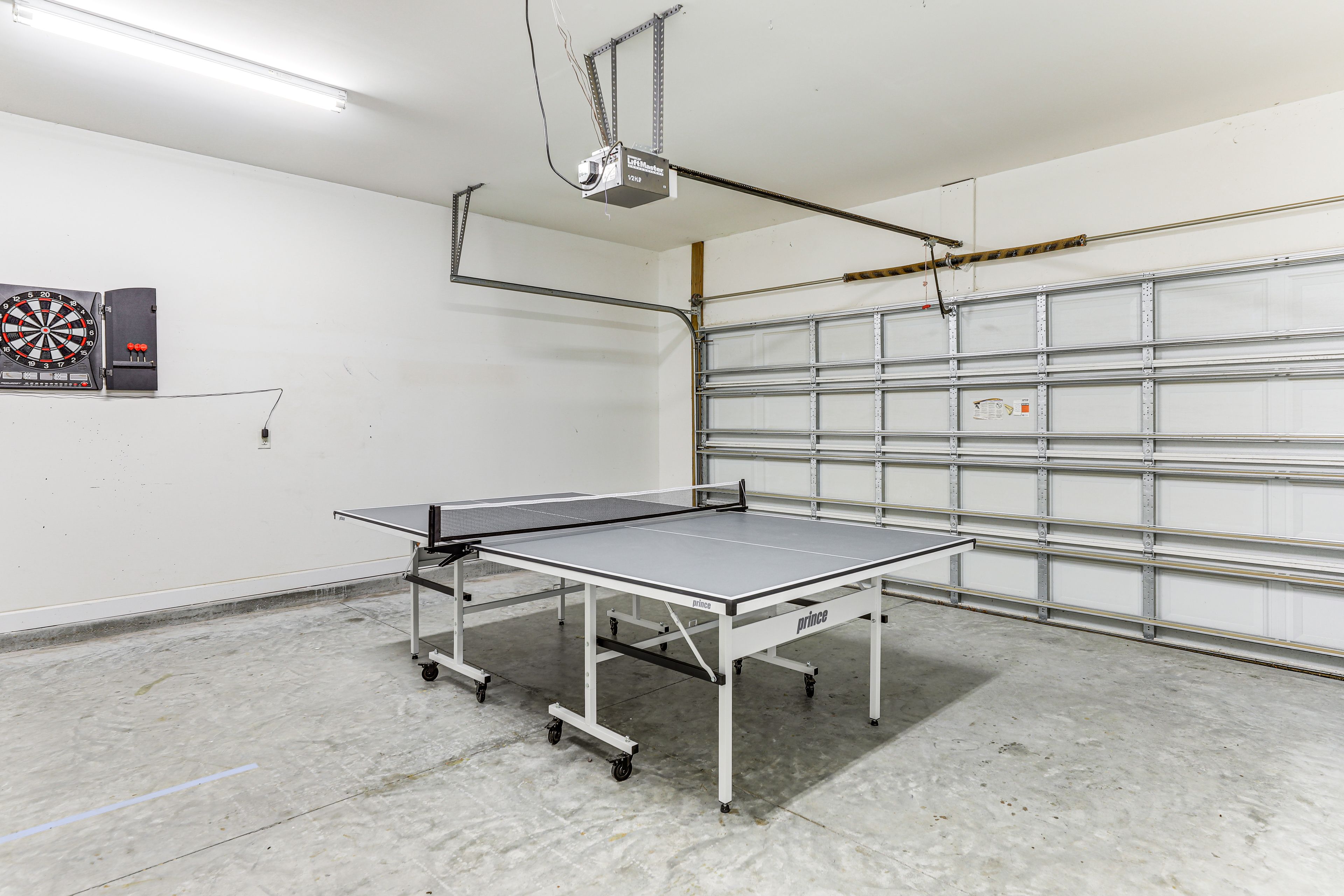 Garage | Ping-Pong Table | Dartboard