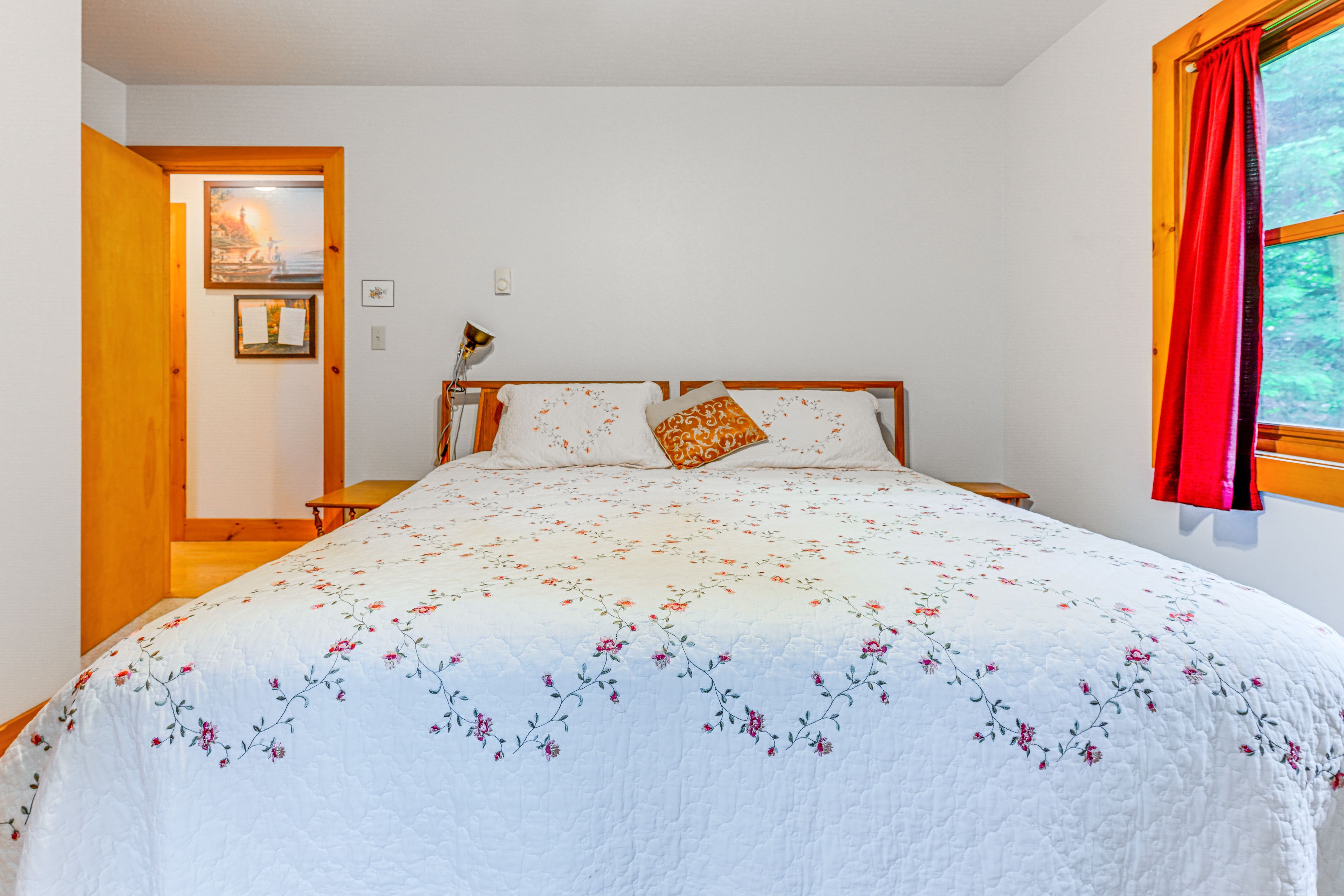 Bedroom 1 | California King Bed | Linens Provided | Main Level