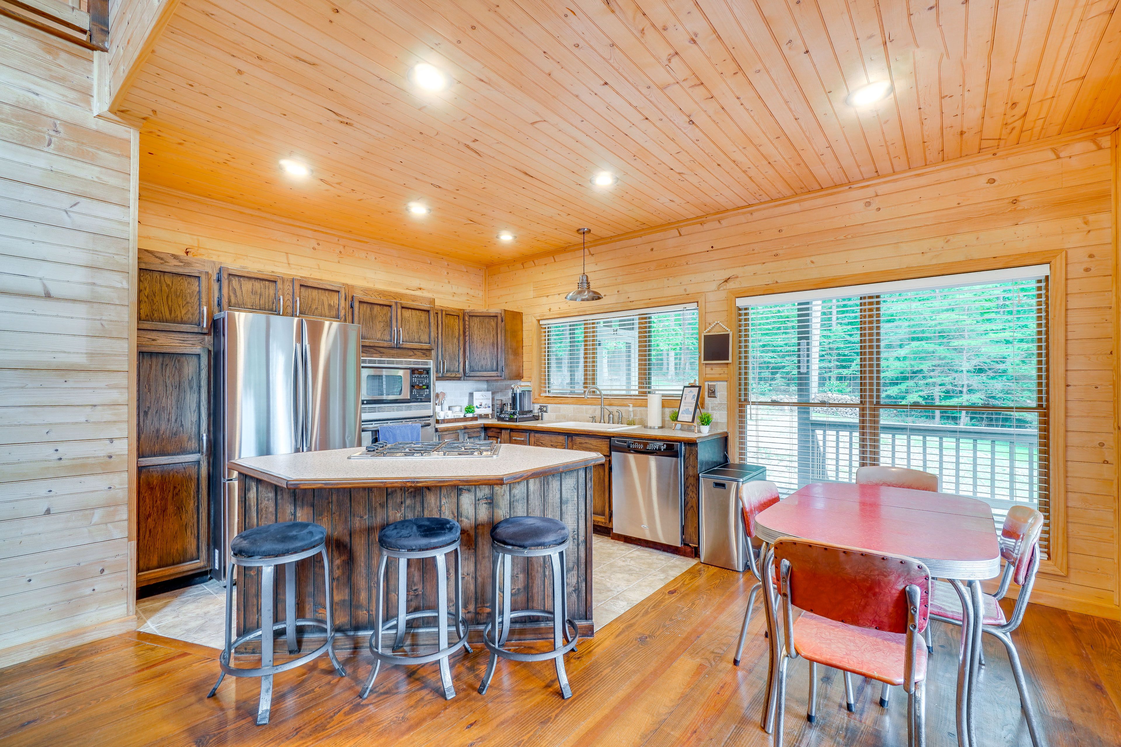 Kitchen | Cooking Basics | Dishwasher | Nespresso Coffee Maker | 1st Floor