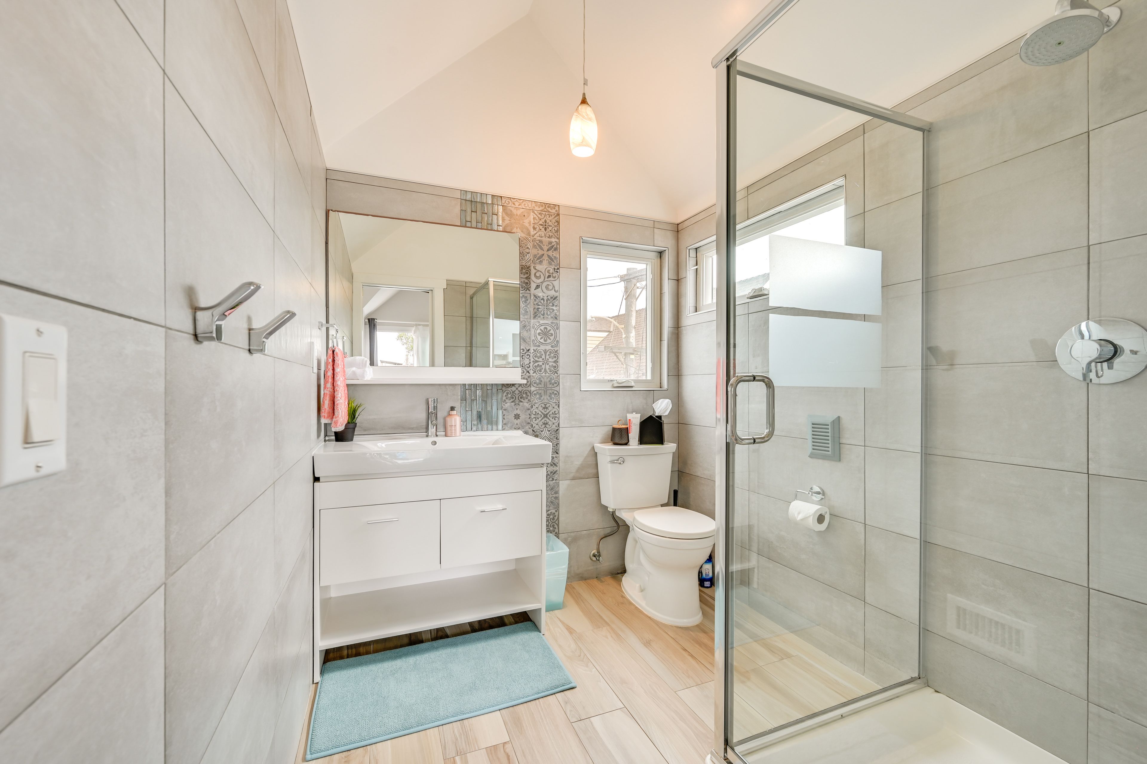 En-Suite Bathroom | 3rd Floor