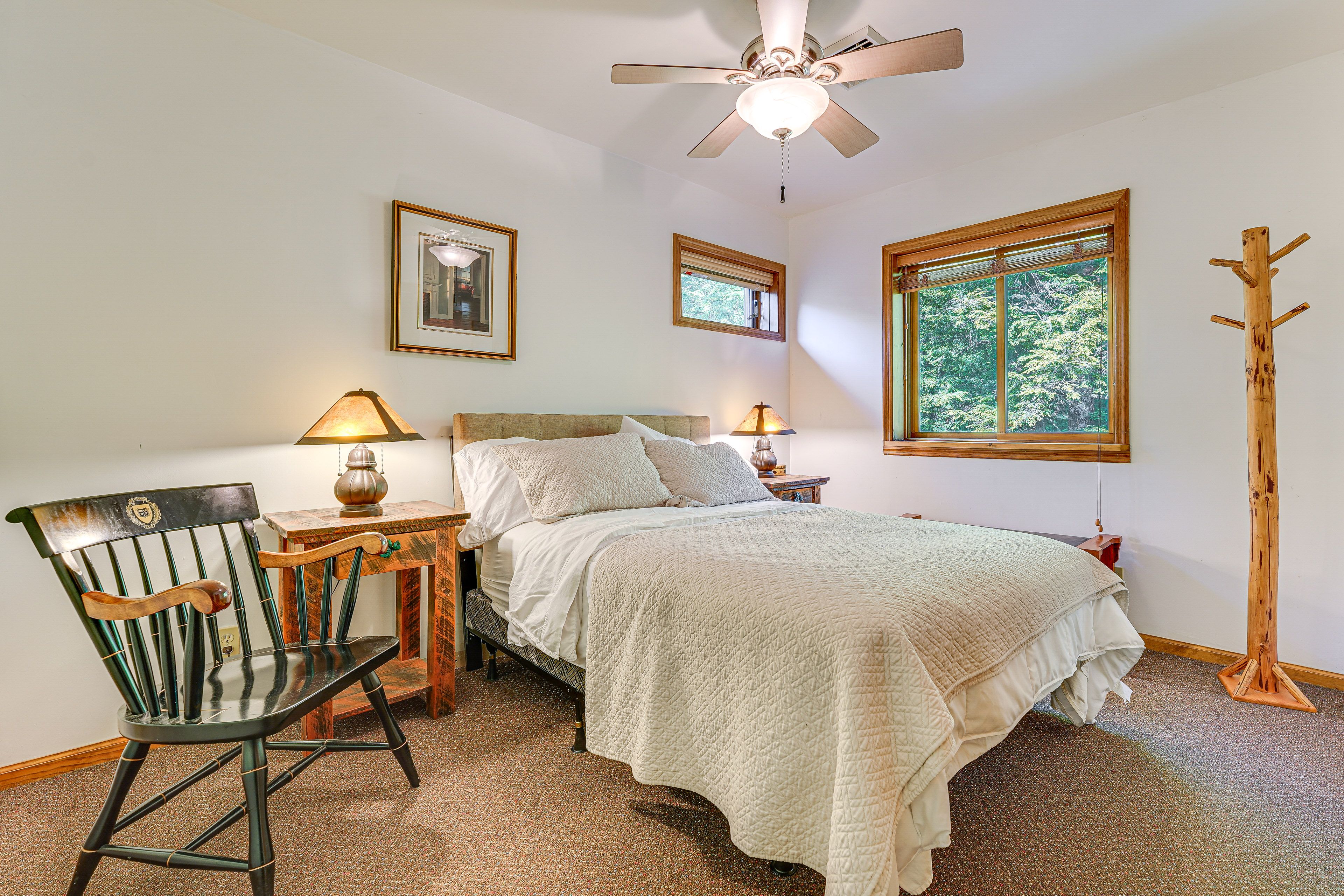 Bedroom 2 | Full Bed | Main Floor