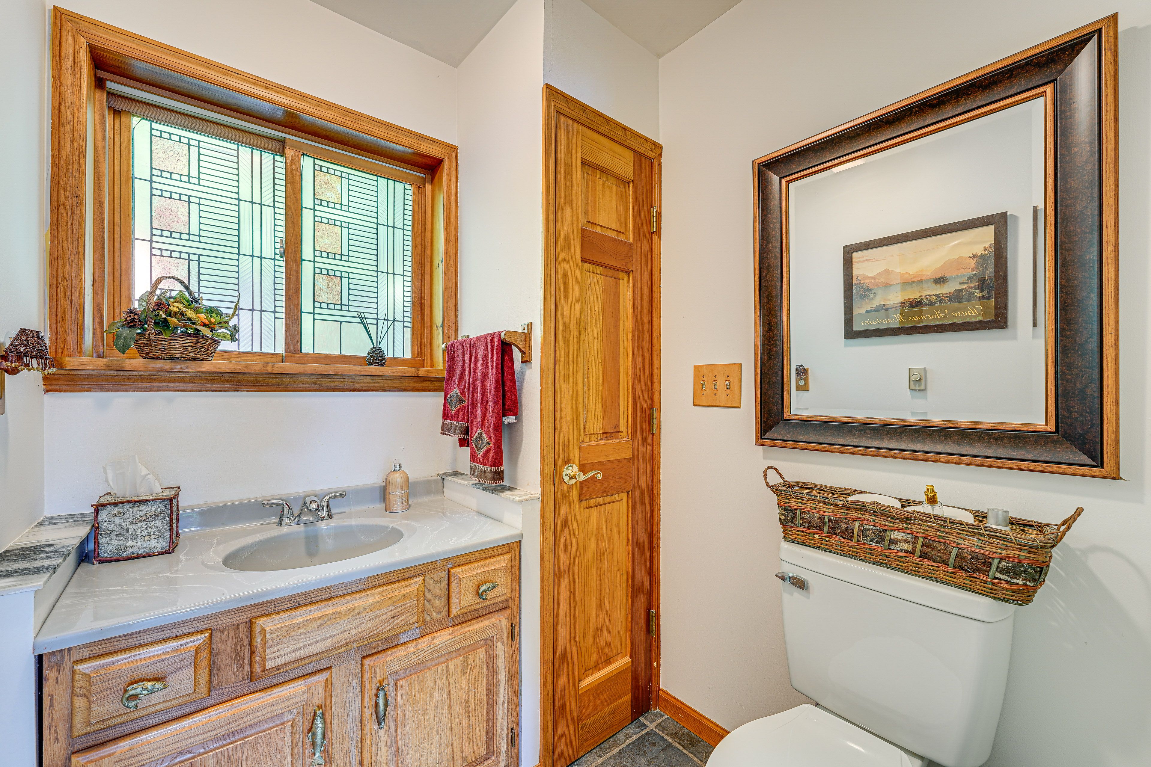 Half Bathroom | Main Floor