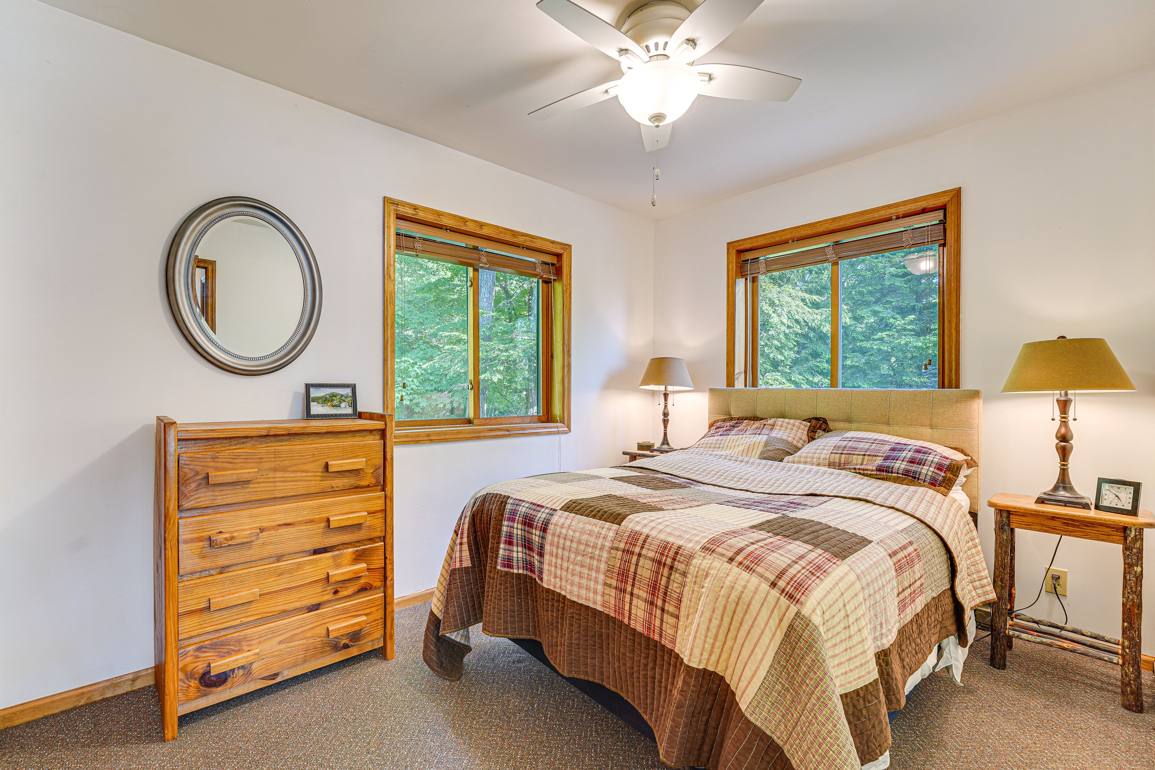 Bedroom 3 | Full Bed | Main Floor