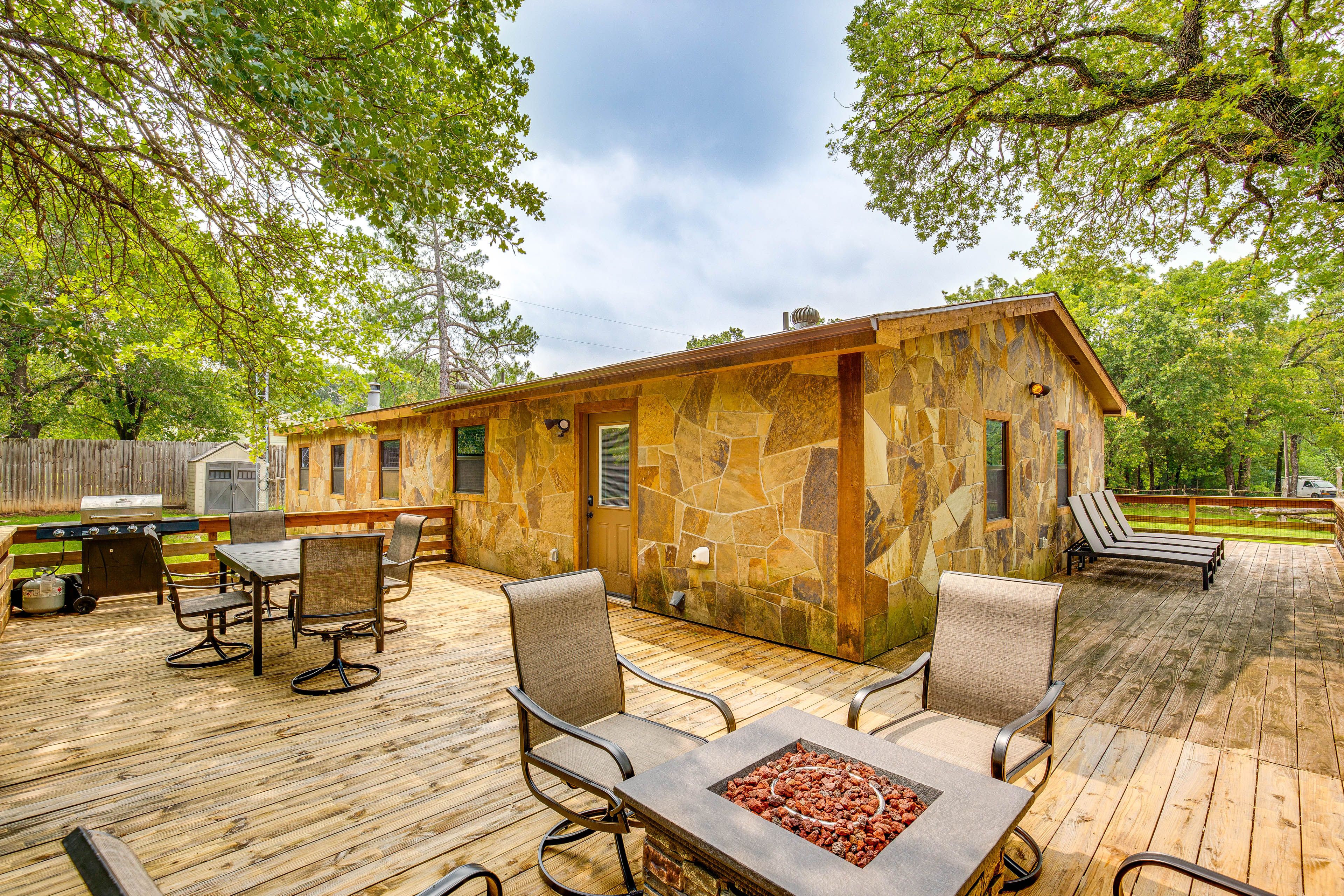 Deck | Fire Pit Table | Seating & Dining | Gas Grill
