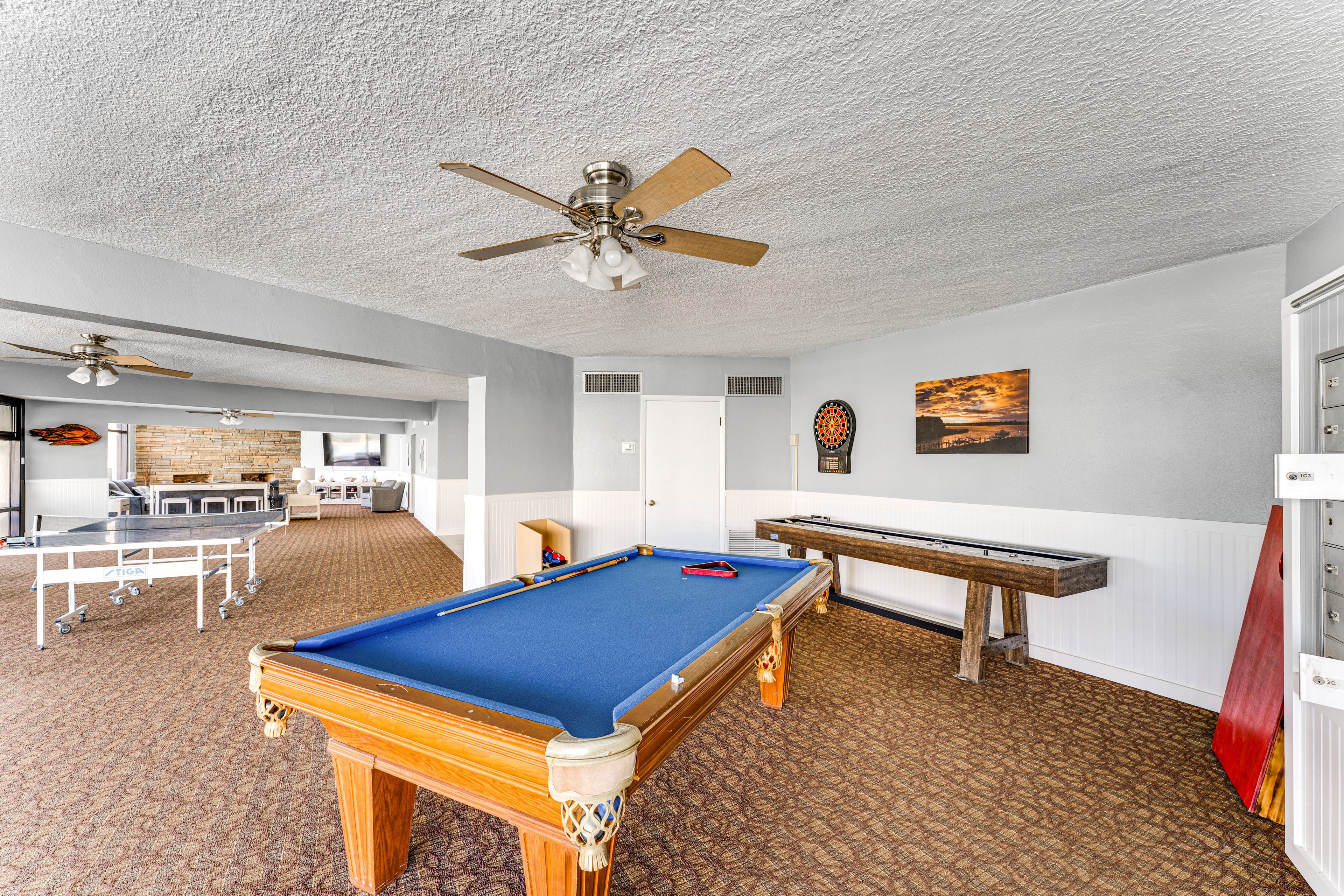 Marker 33 | Community Amenities