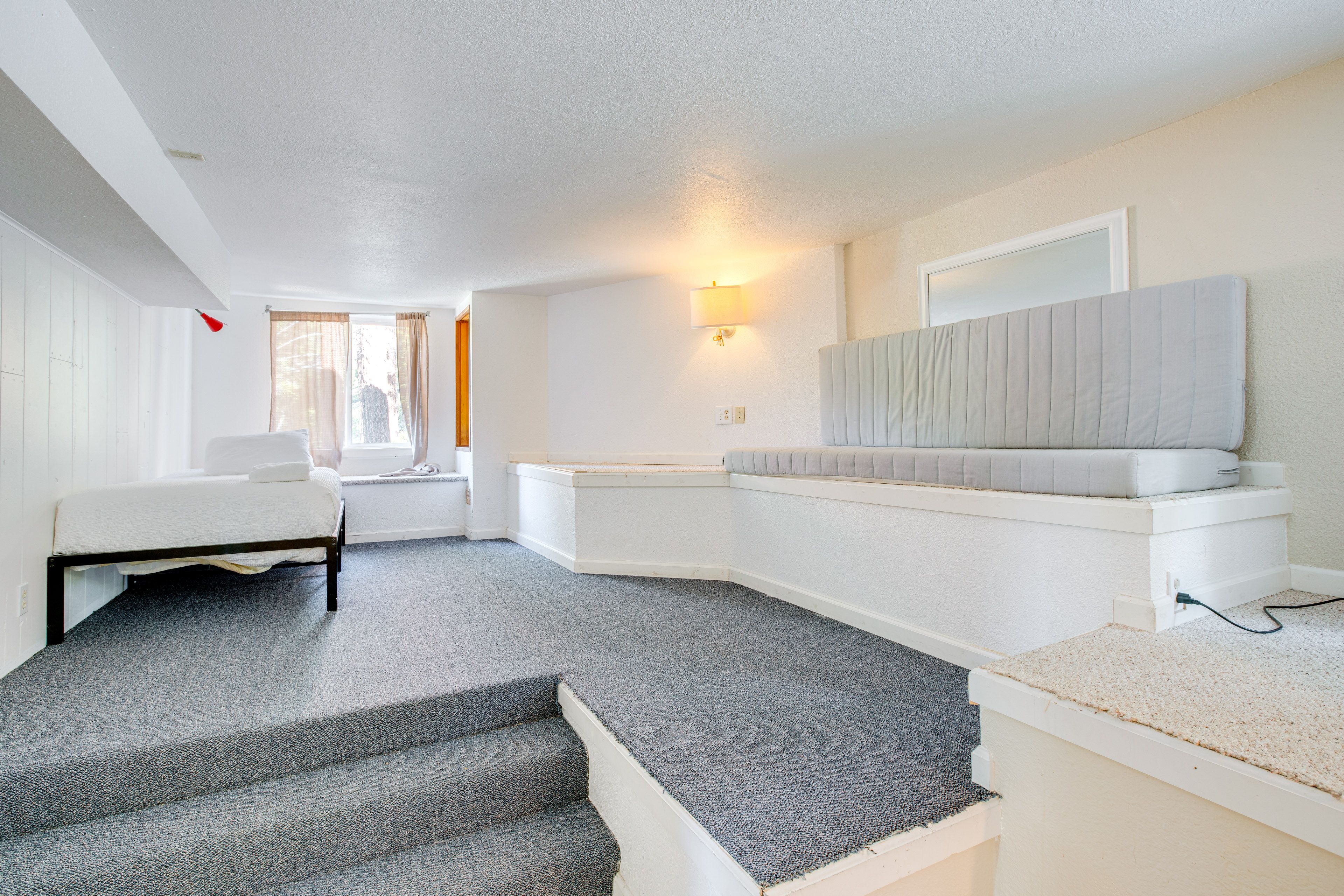 Bedroom 4 | Twin Bed | Massage Chair | Queen Floor Mattress | 1st Floor