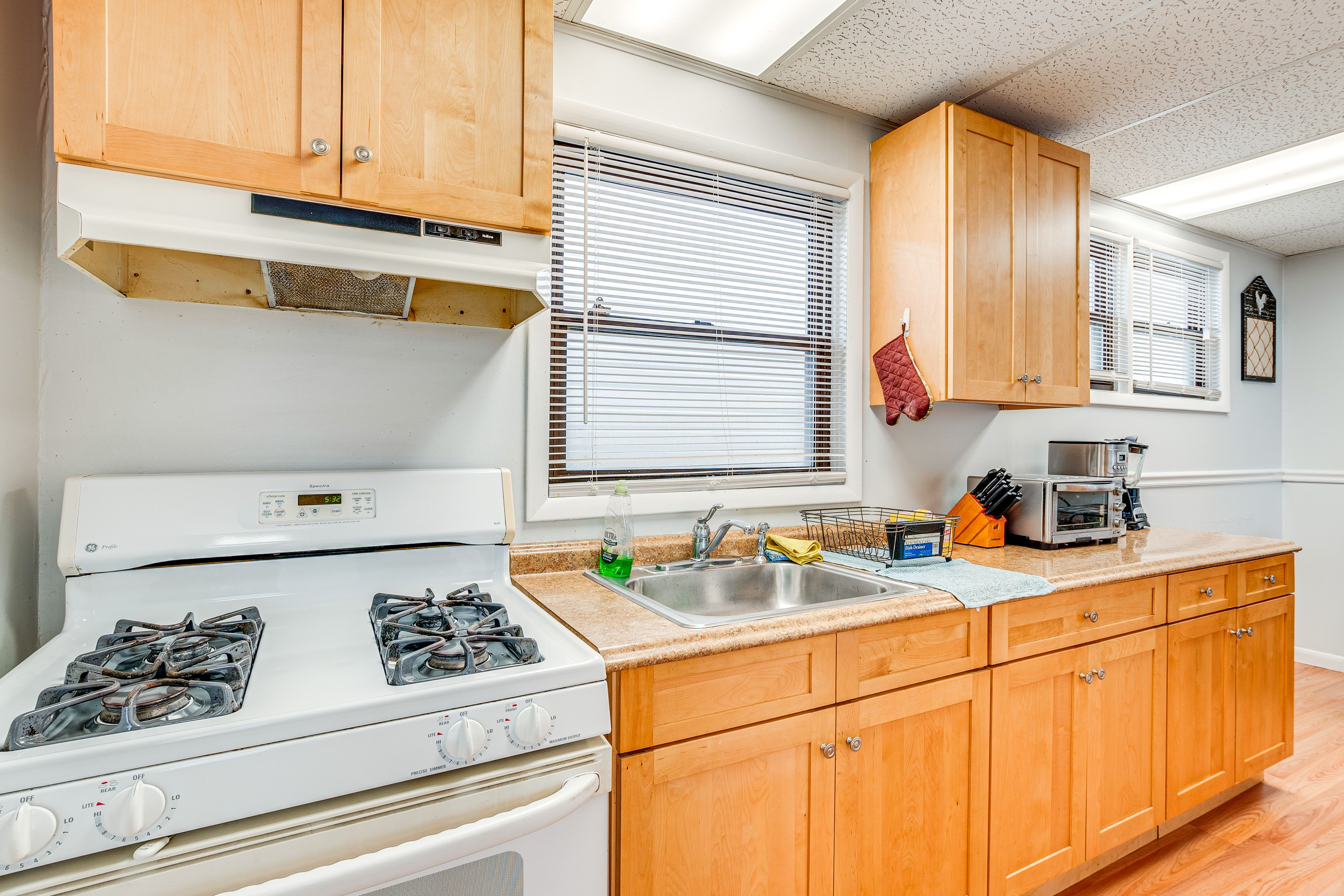 Kitchen | Cooking Basics | Blender | Toaster Oven