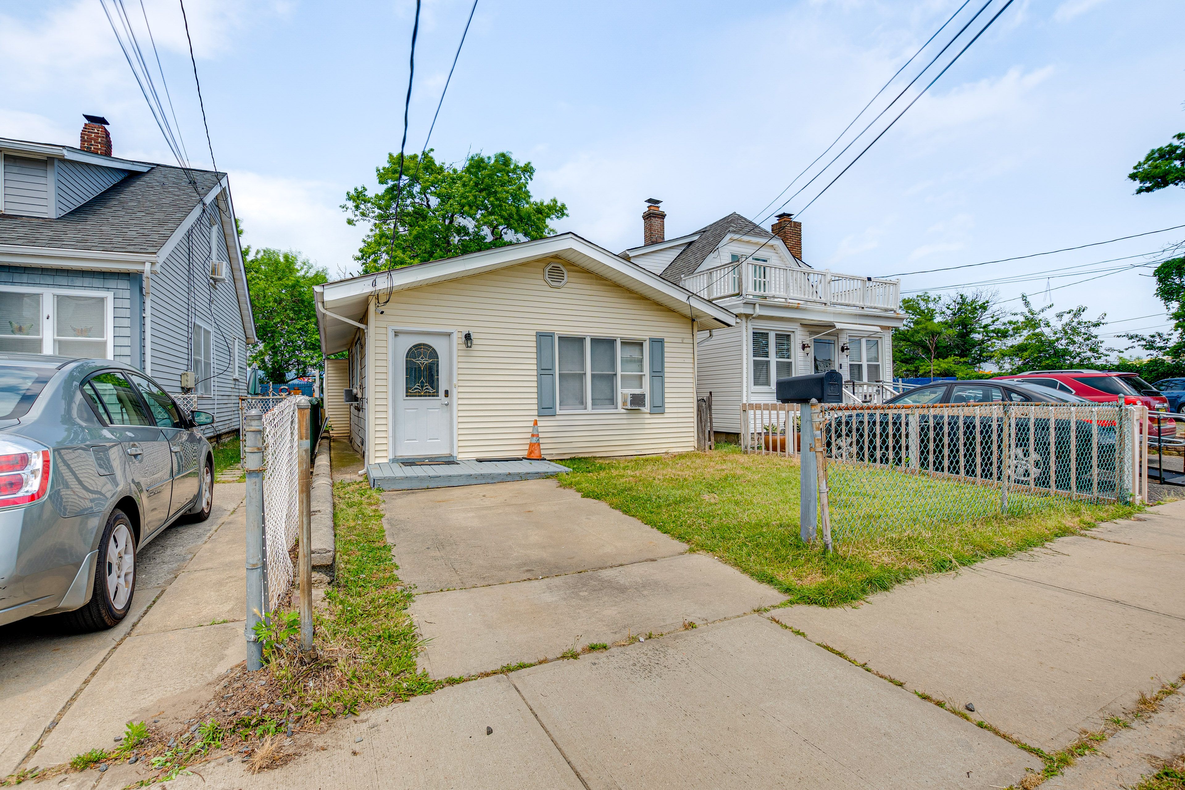 Cottage Exterior | Parking | Driveway (1 Vehicle) | Free Street Parking