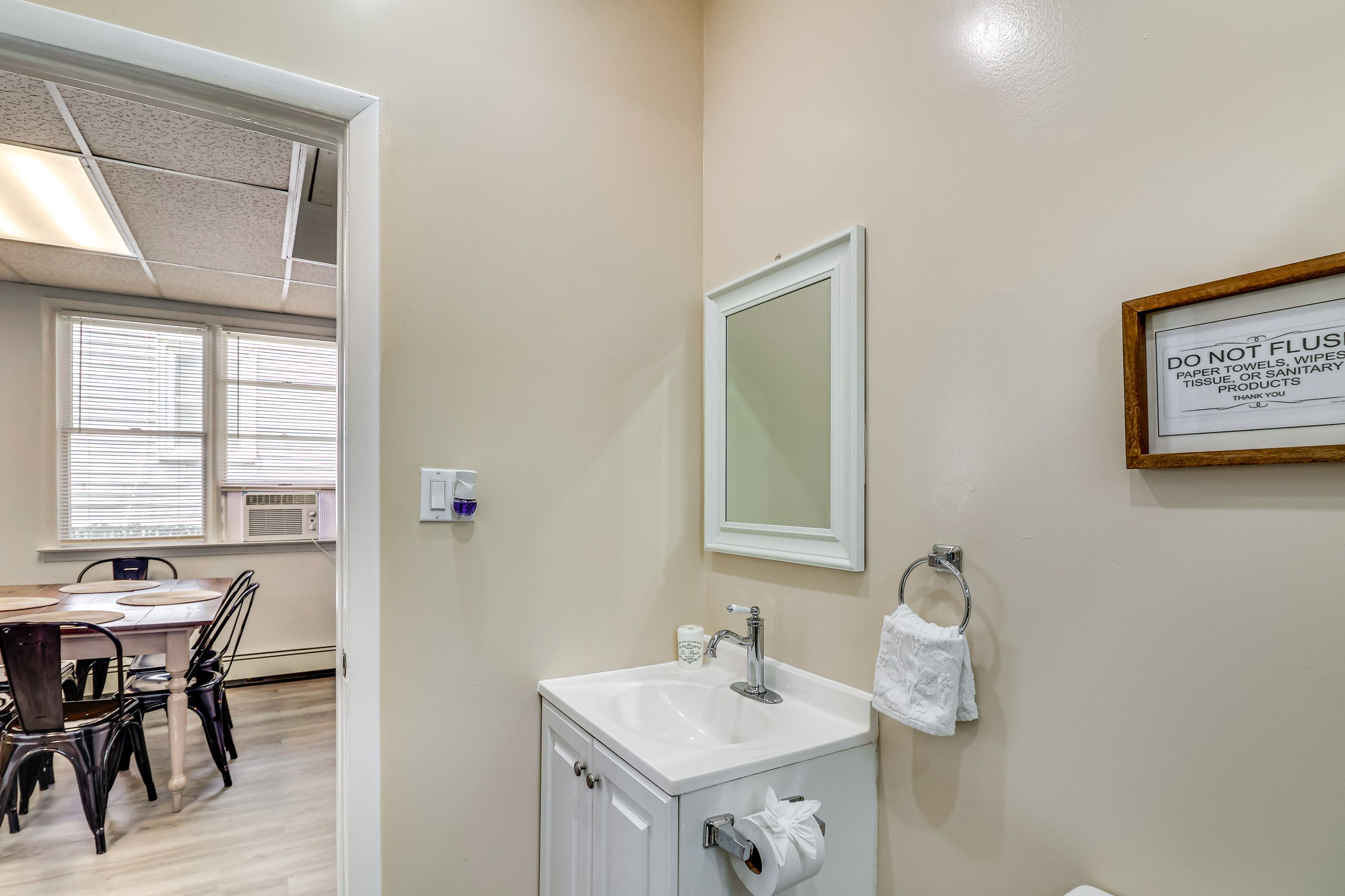 Full Bathroom