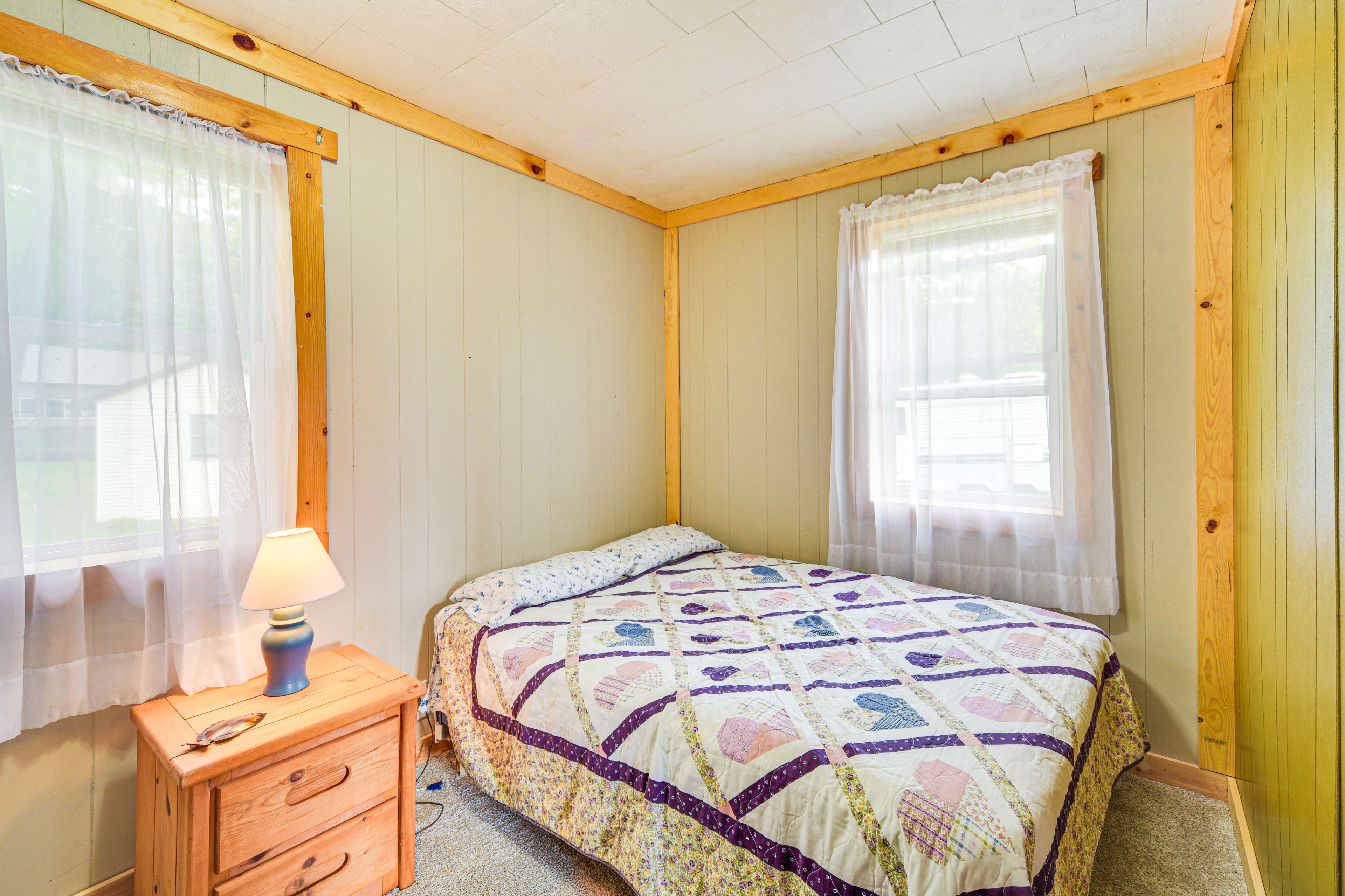 Bedroom 1 | Full Bed | Linens Provided