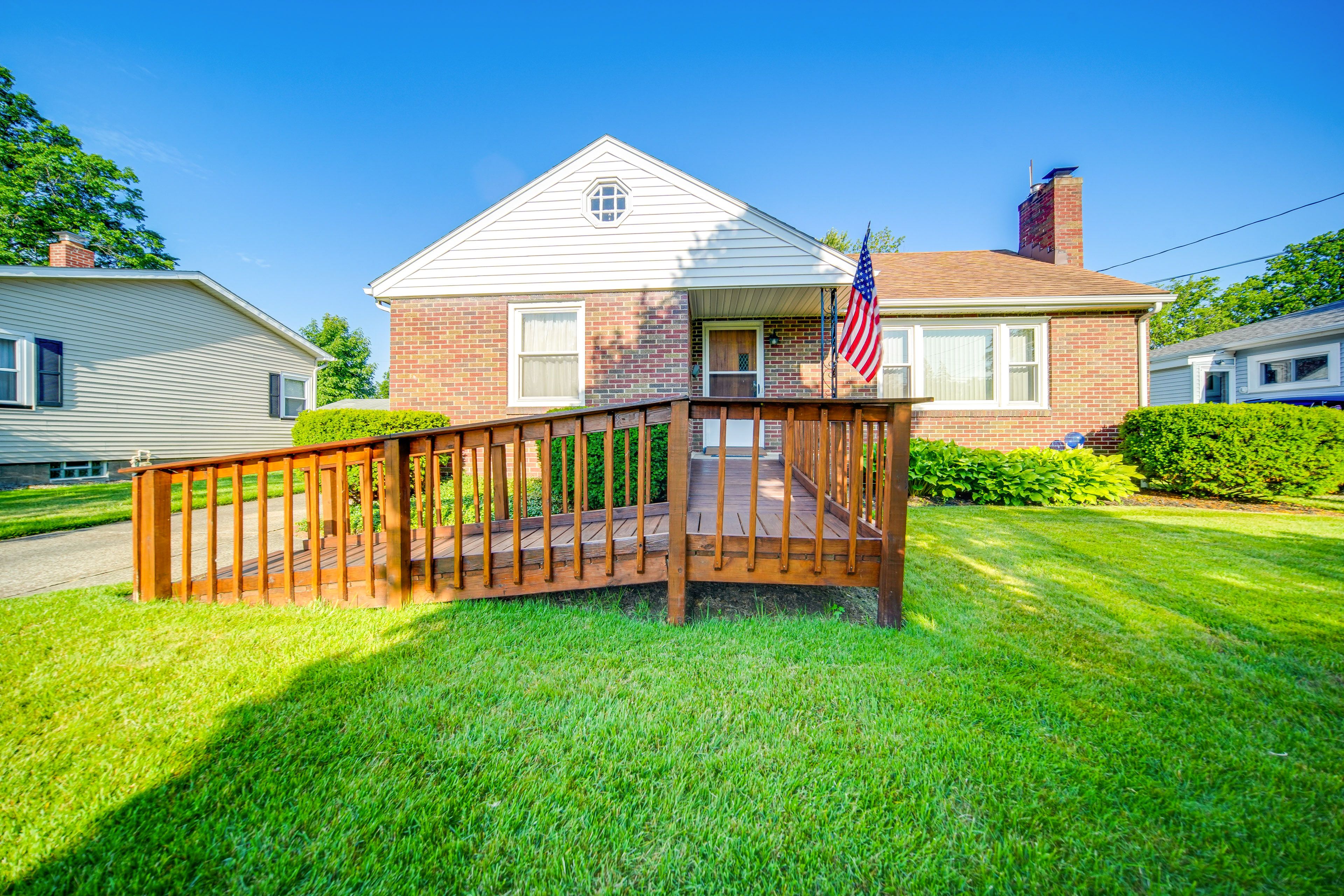 Ashtabula Vacation Rental | 2BR | 1BA | 1,000 Sq Ft | Step-Free Access