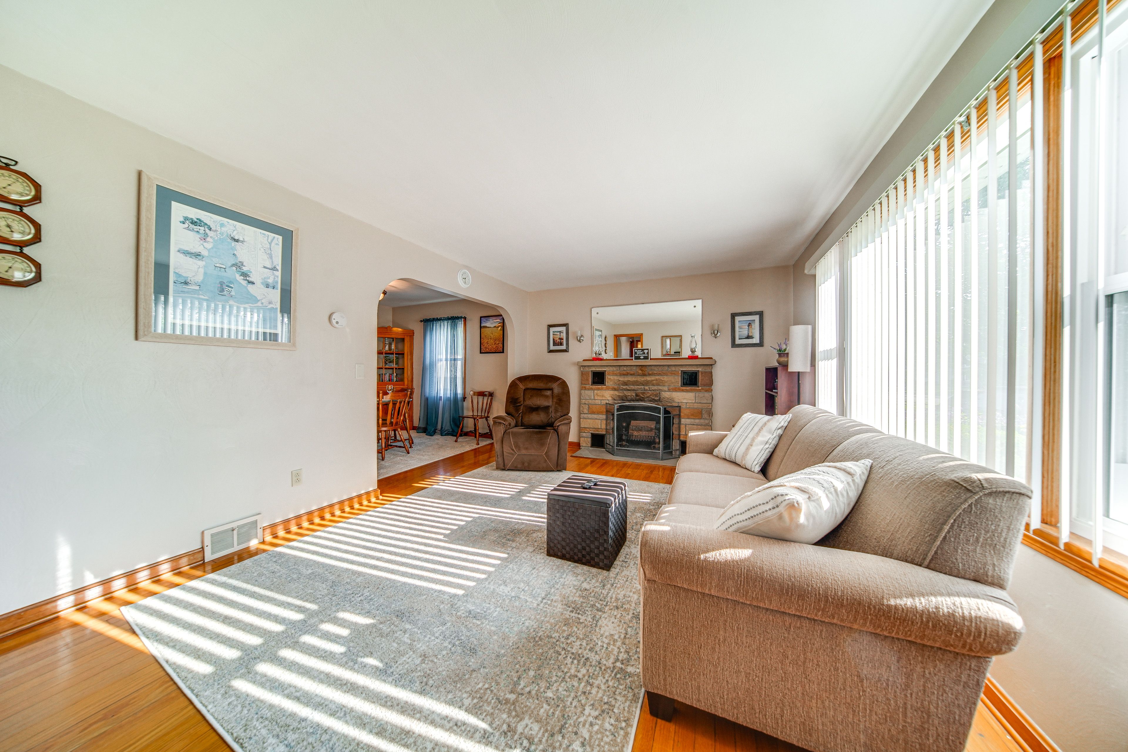 Living Room | Fireplace | Central Air Conditioning & Heating