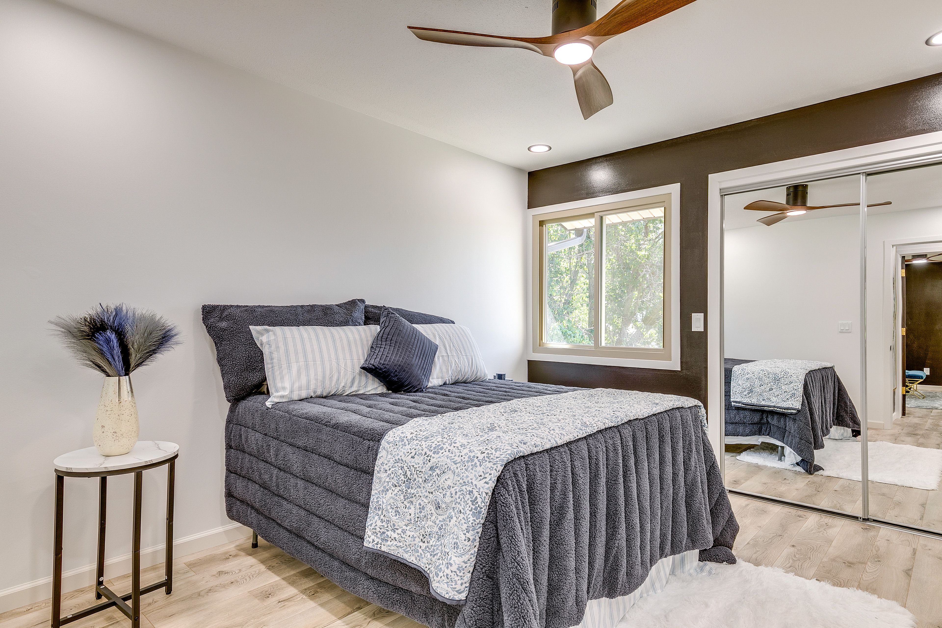 Bedroom 2 | Full Bed | 3rd Floor