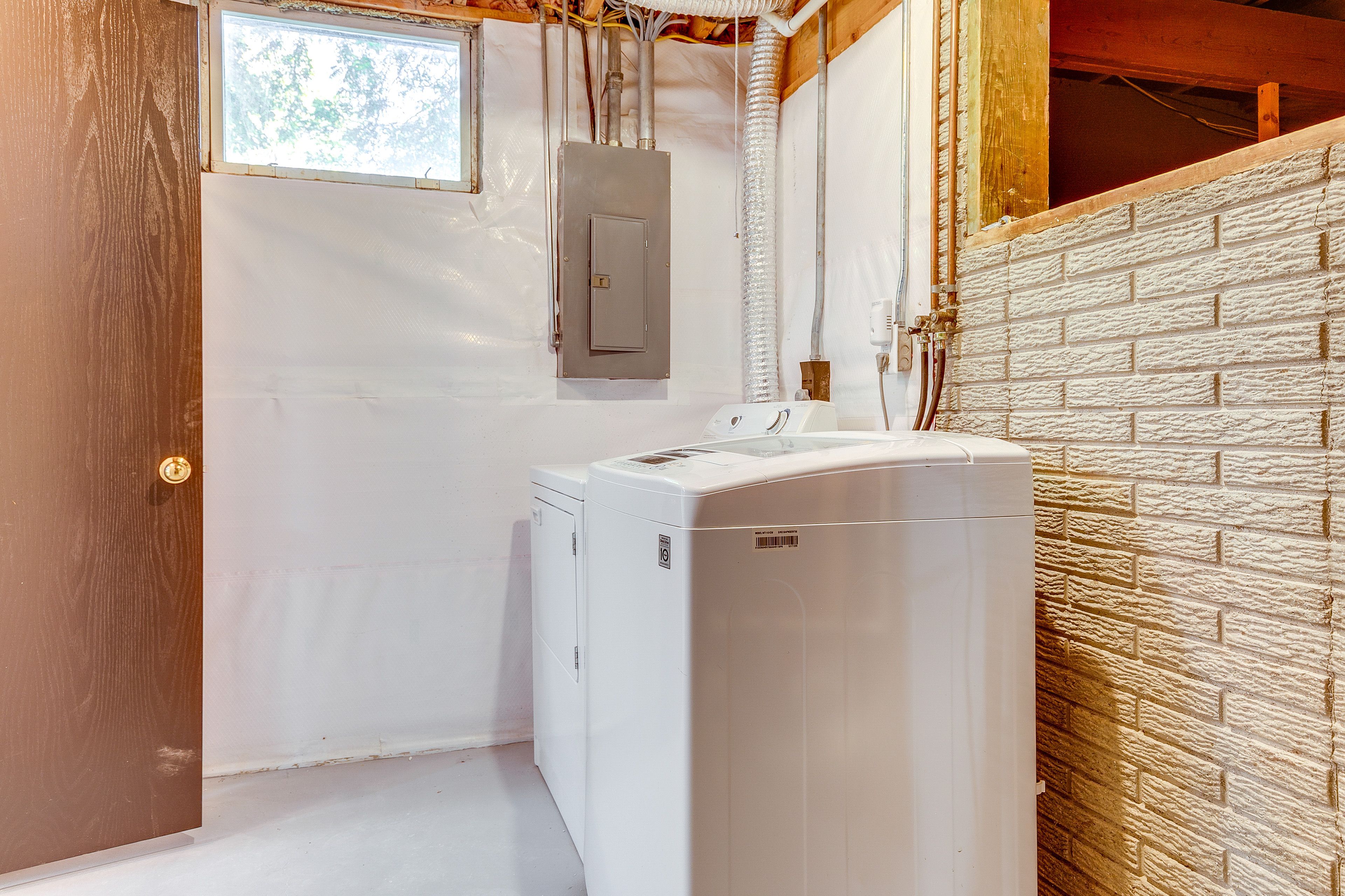 Laundry Area | 1st Floor