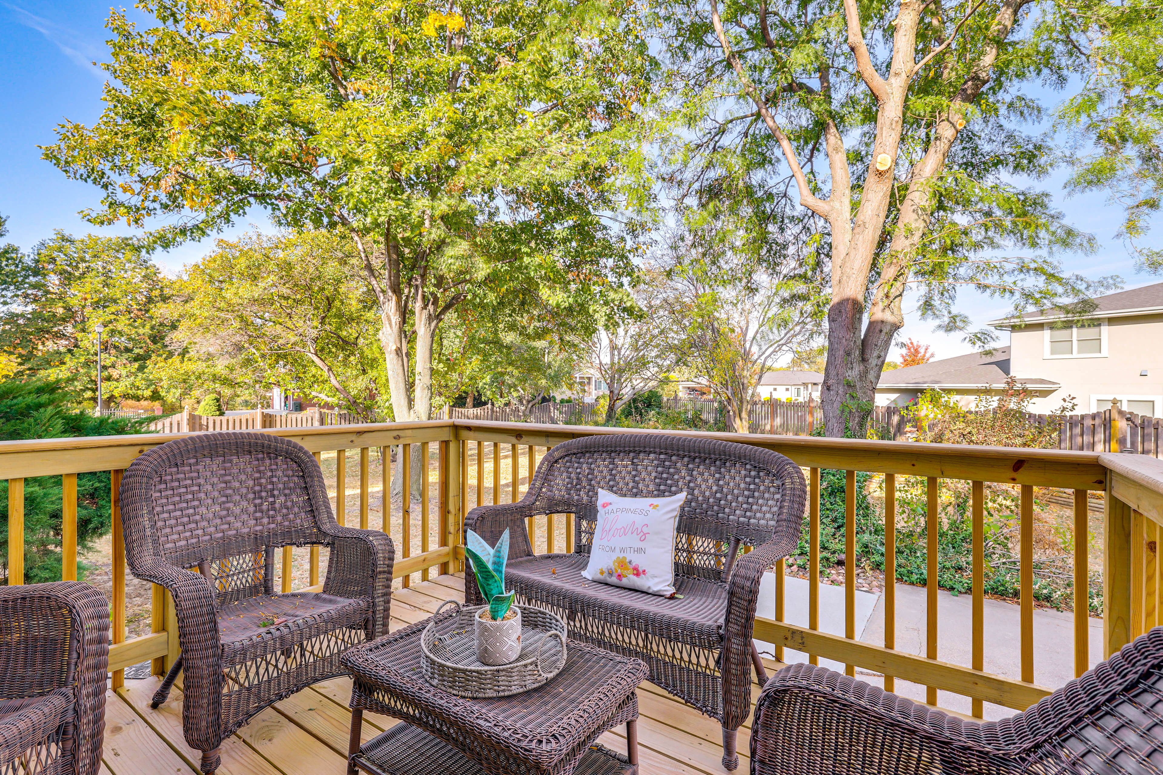 Back Deck | Fenced Backyard | Basketball Hoop