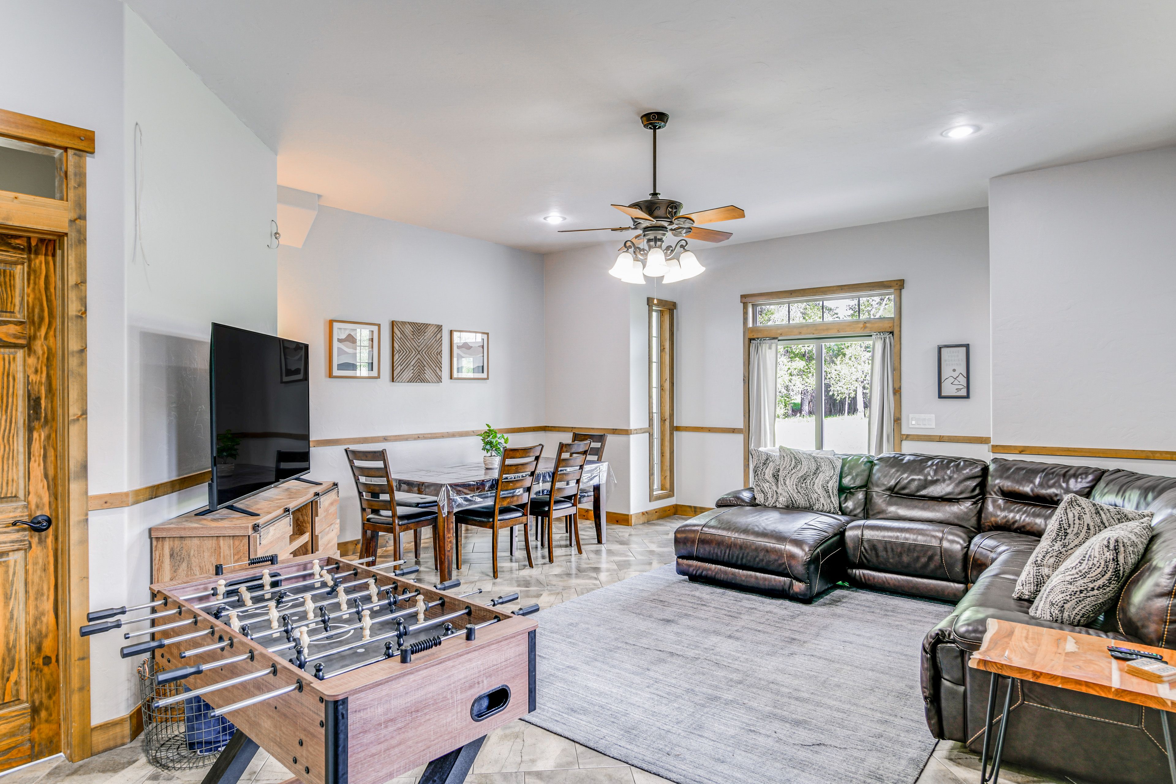 Additional Living Area | 1st Floor | Smart TV | Foosball Table
