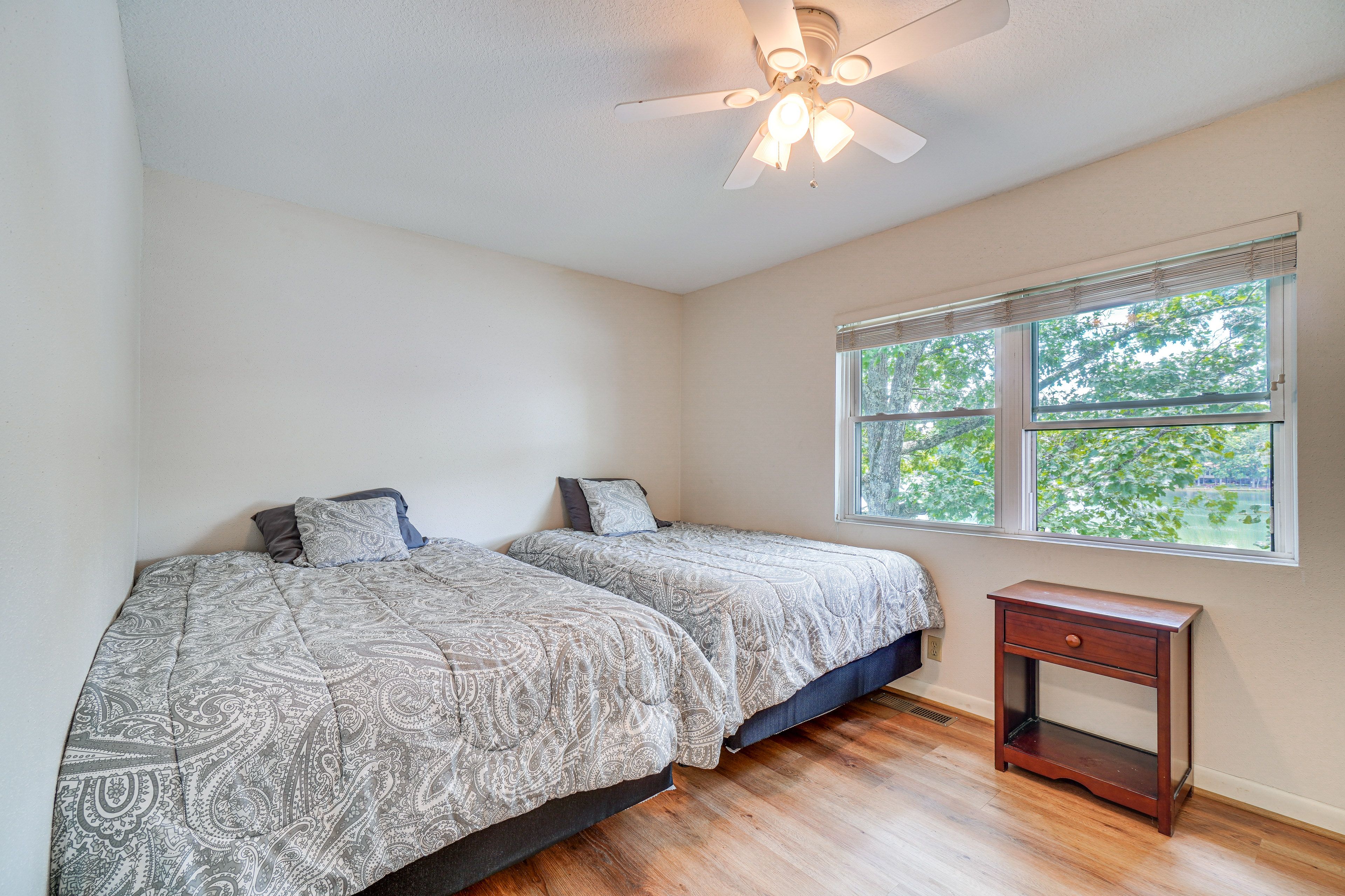 Bedroom 2 | 2 Full Beds | 2nd Floor