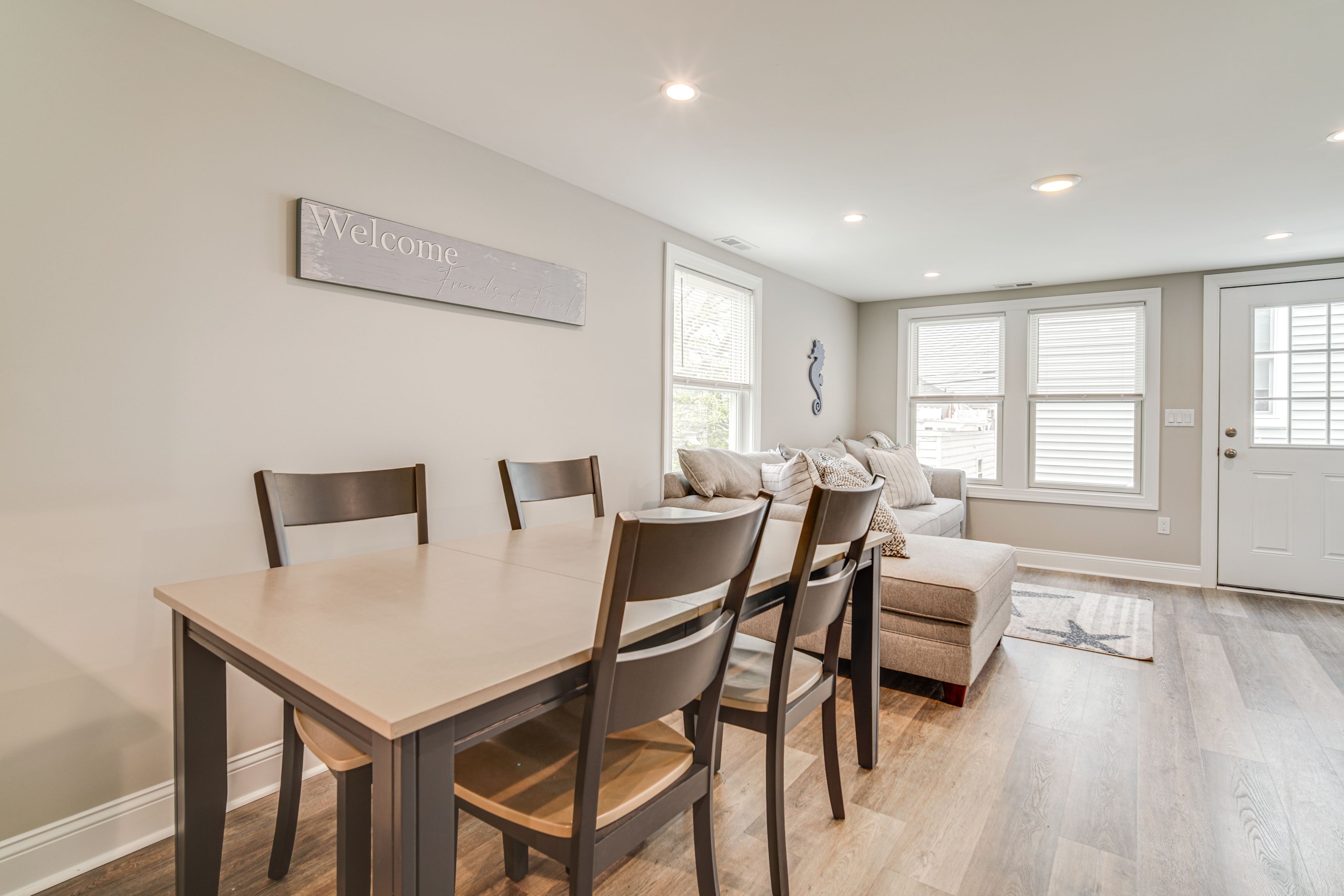 Dining | Dishware & Flatware Provided