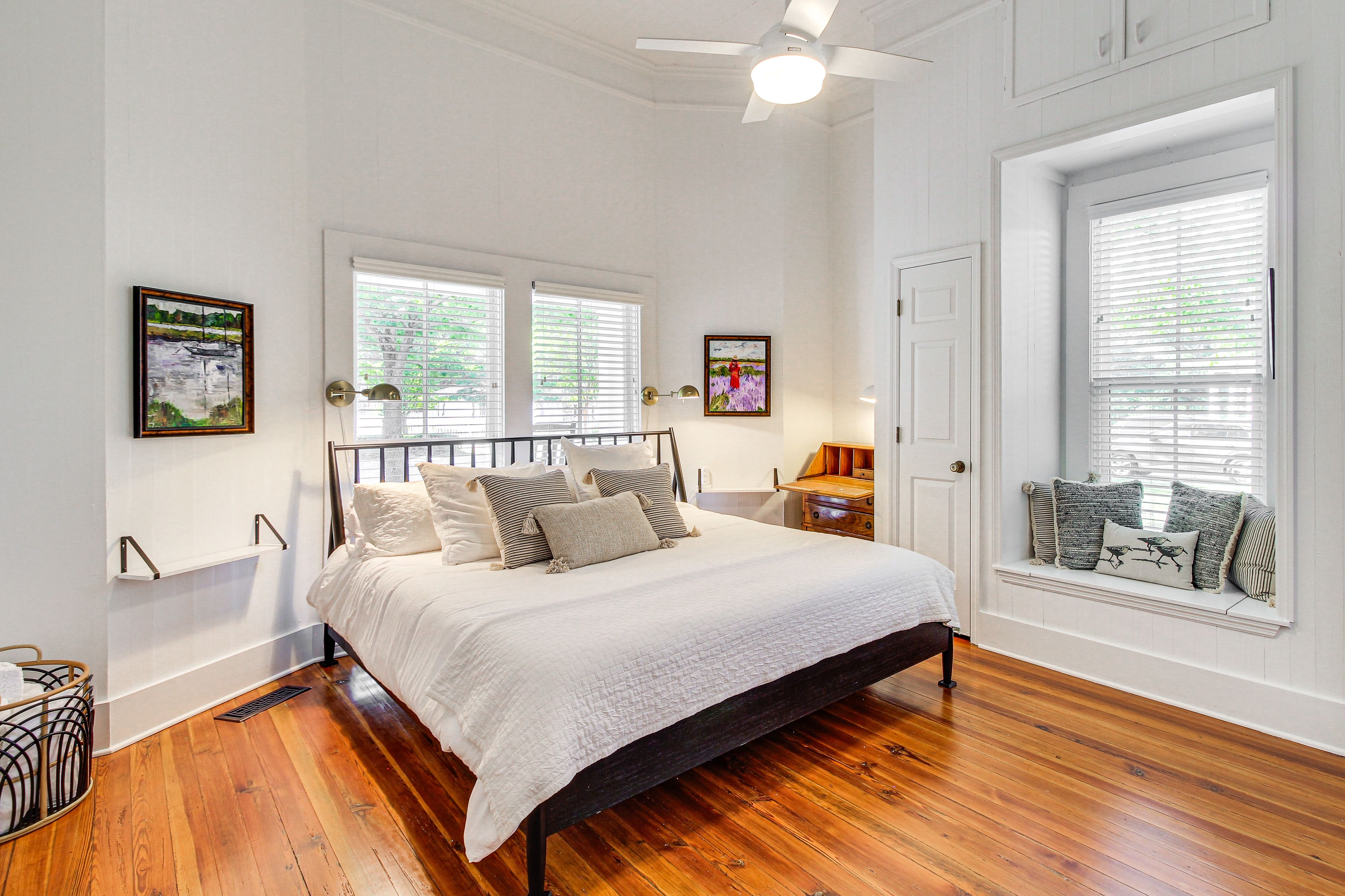 Bedroom 1 | King Bed | Walk-In Closet
