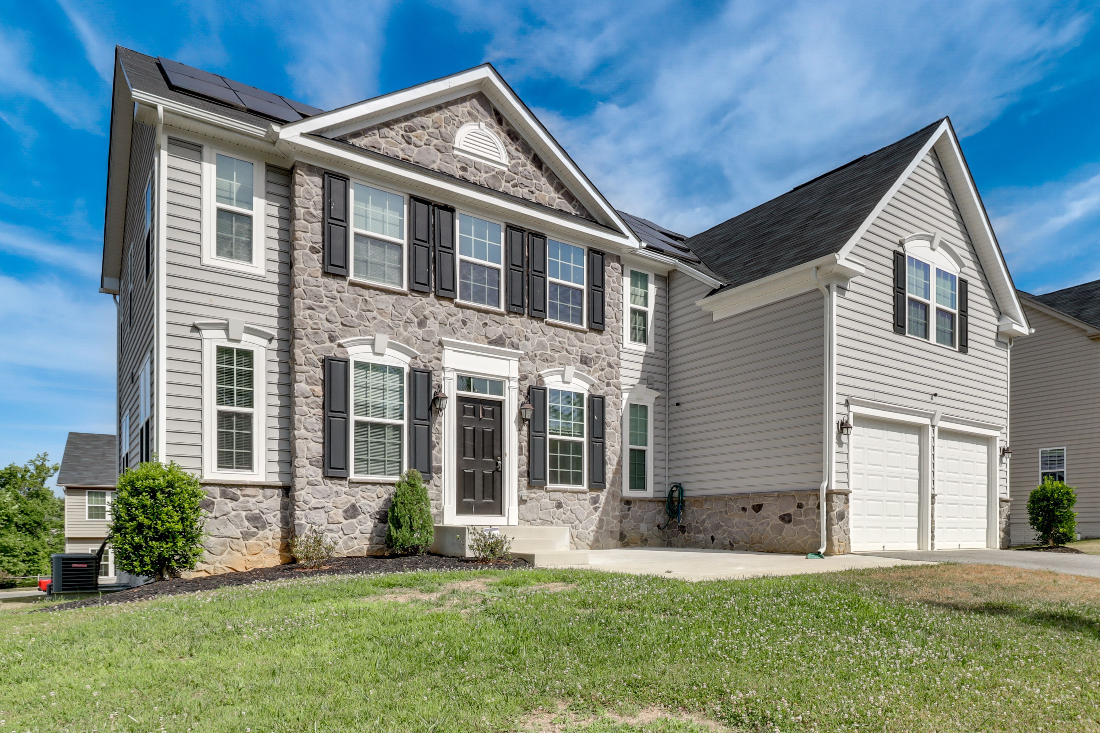 Accokeek Vacation Rental | 5BR | 2.5BA | 4 Steps to Enter | 3,272 Sq Ft