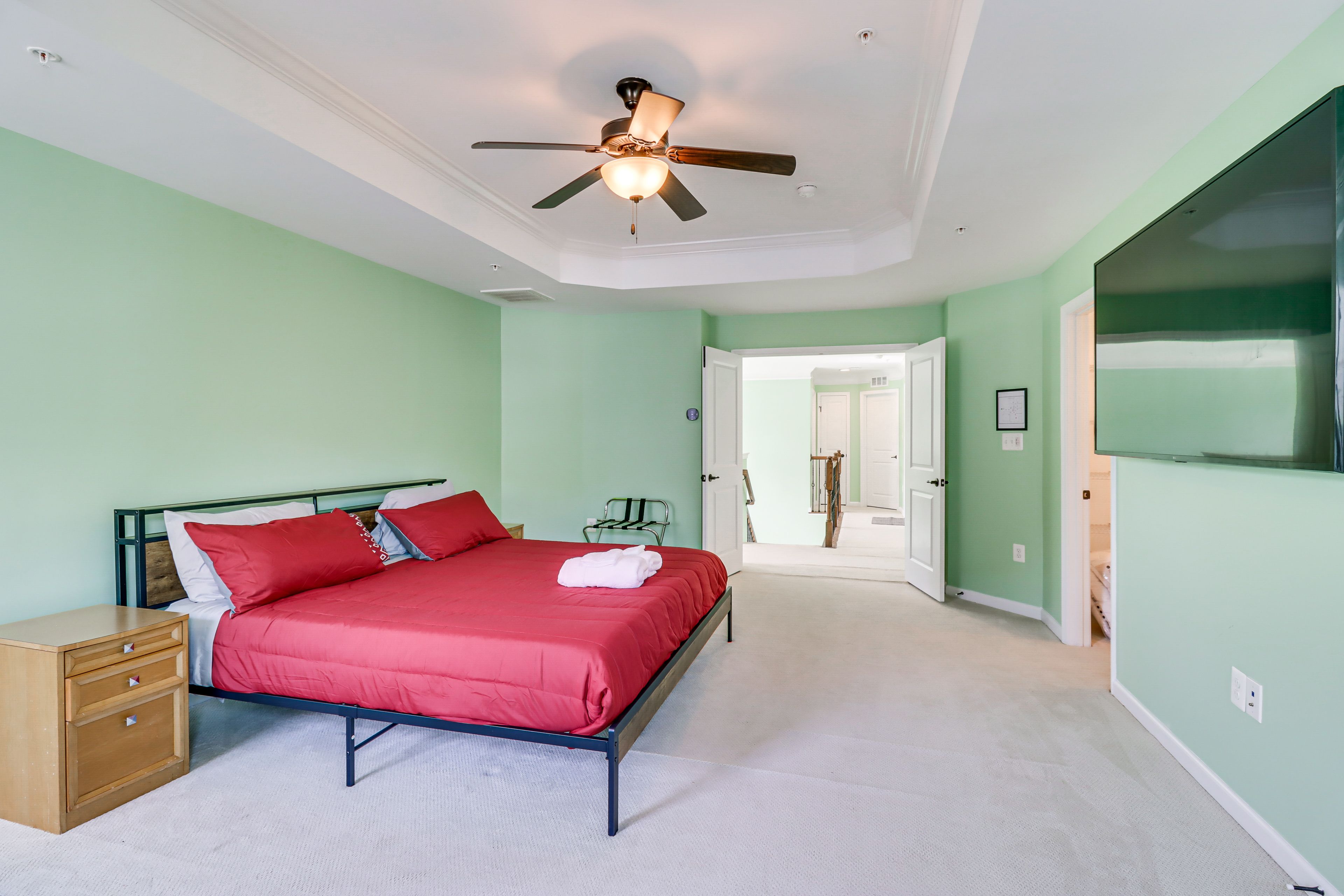 Bedroom 1 | Upper Level | King Bed