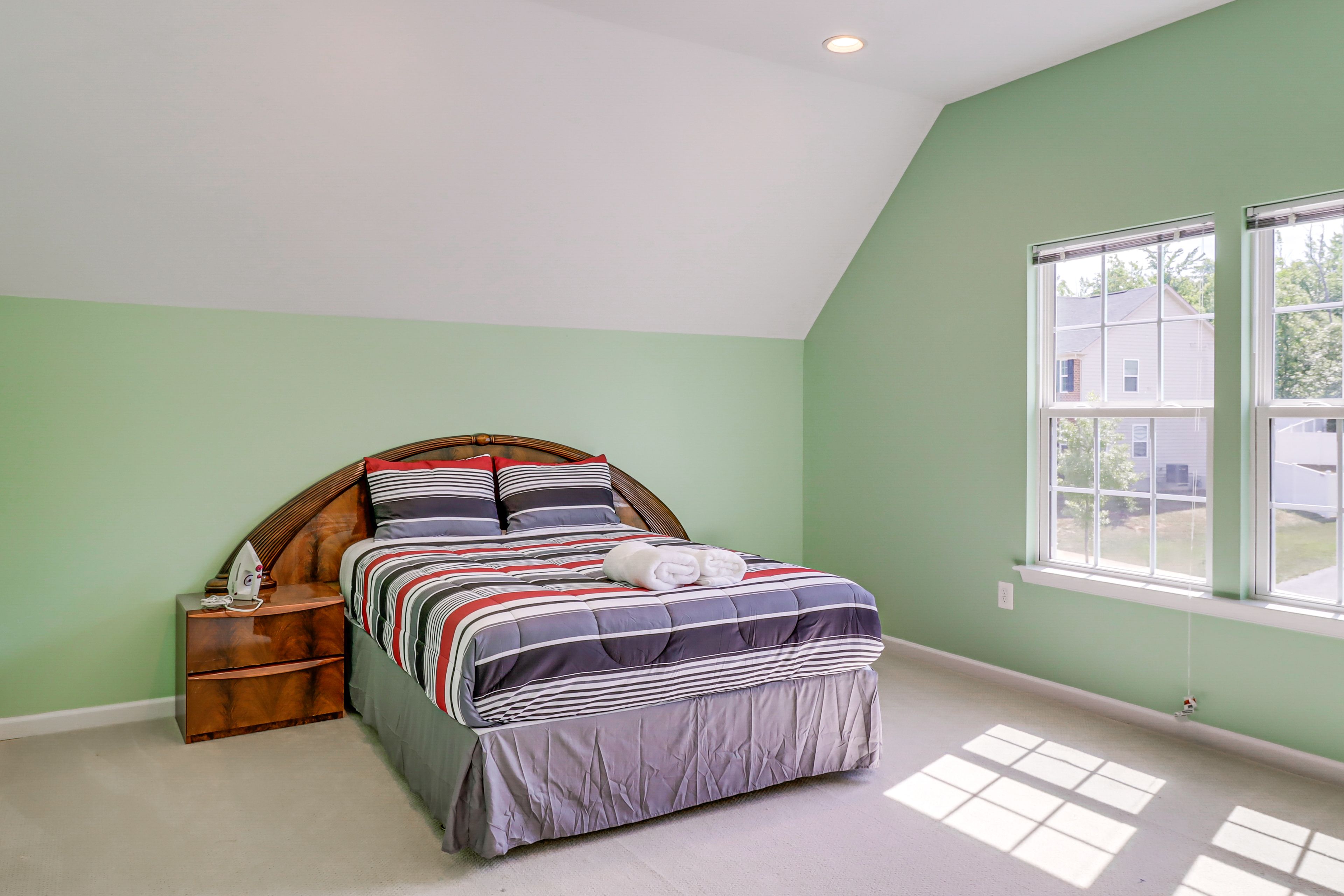 Bedroom 2 | Upper Level | Queen Bed