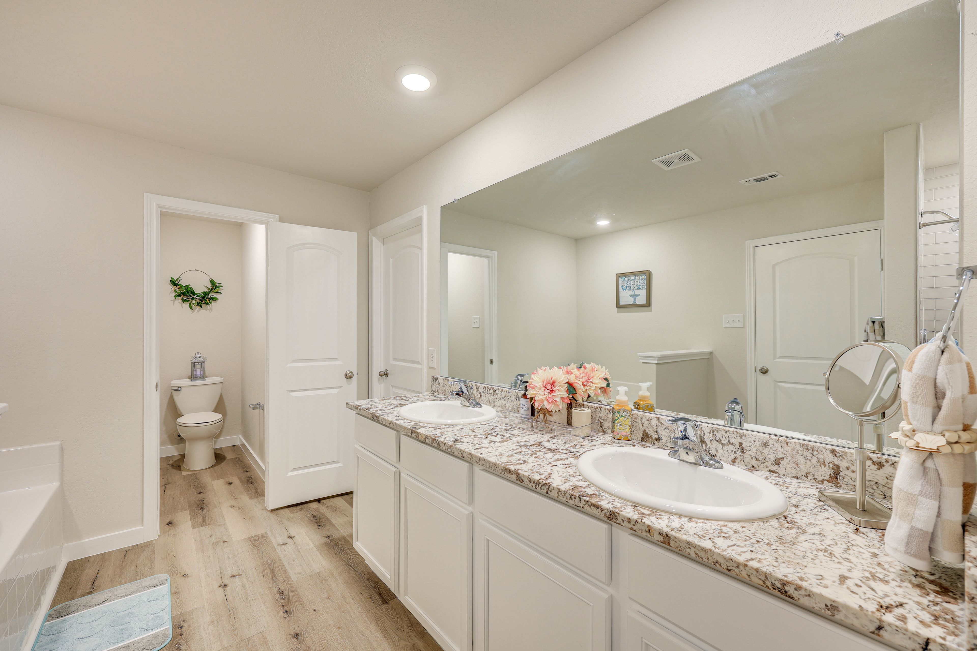 Full Bathroom | 2nd Floor | Separate Tub & Shower