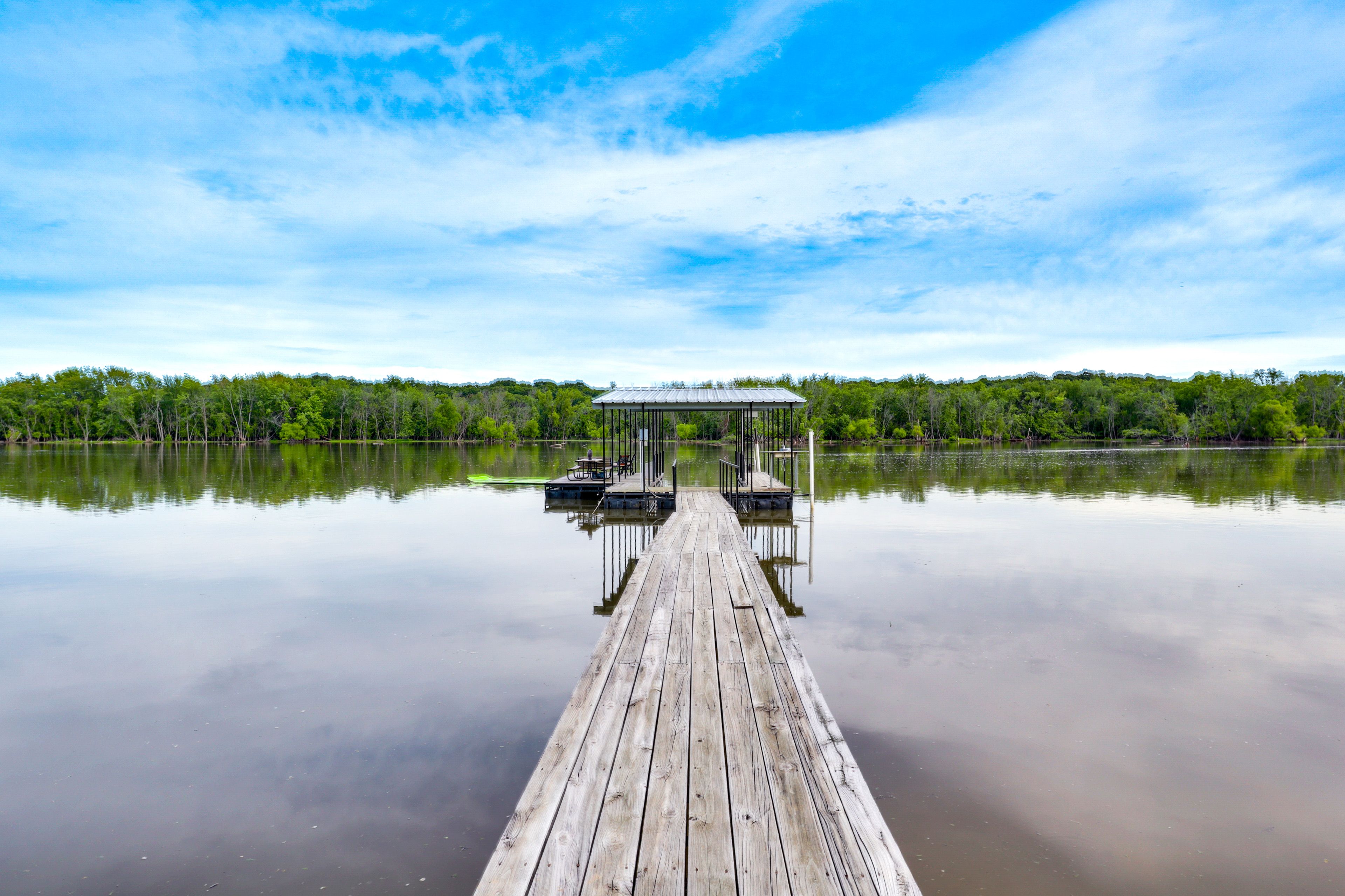 Private Dock | Fish Cleaning Station | Lily Pad