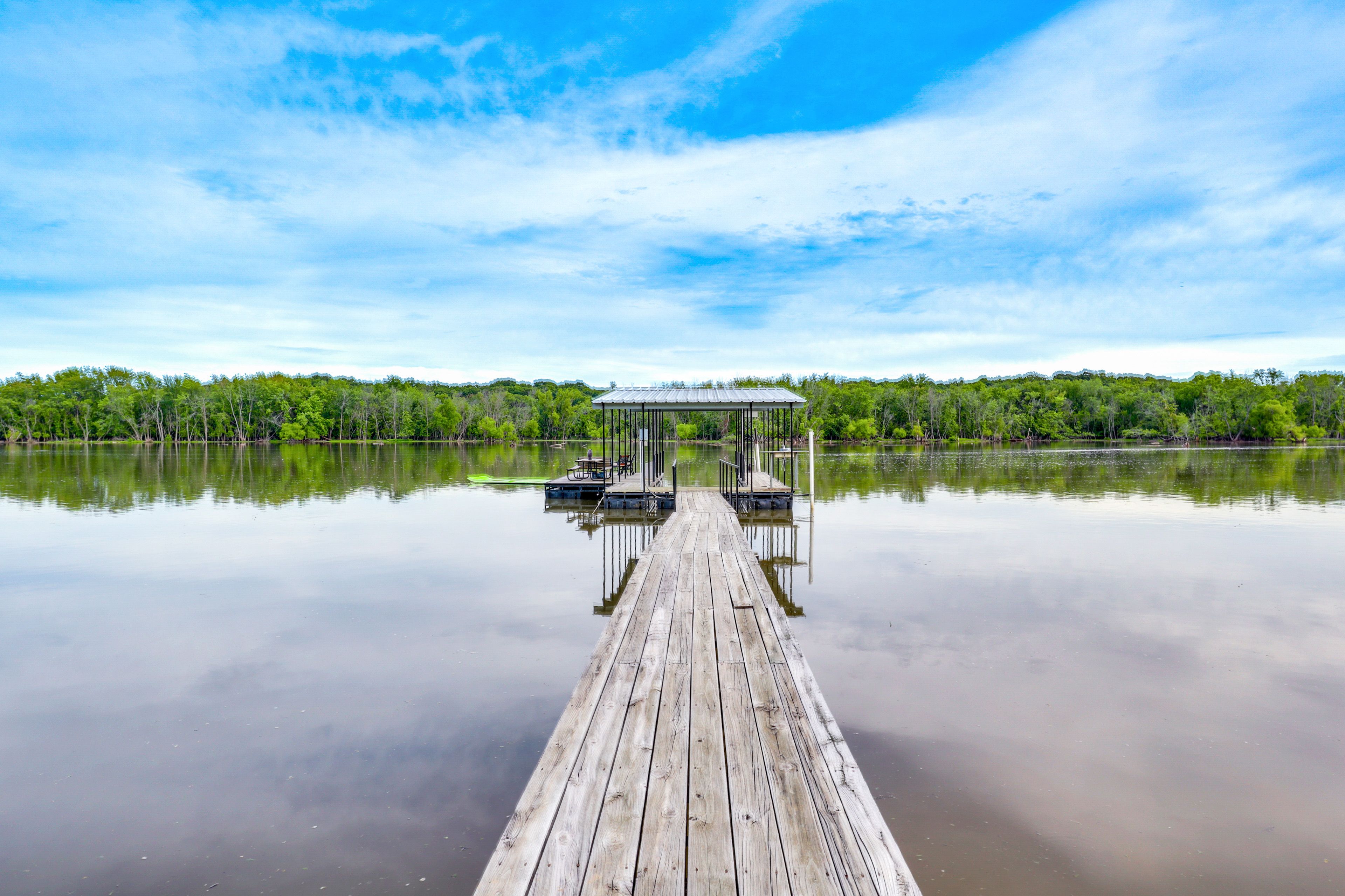 Private Dock | Fish Cleaning Station | Lily Pad