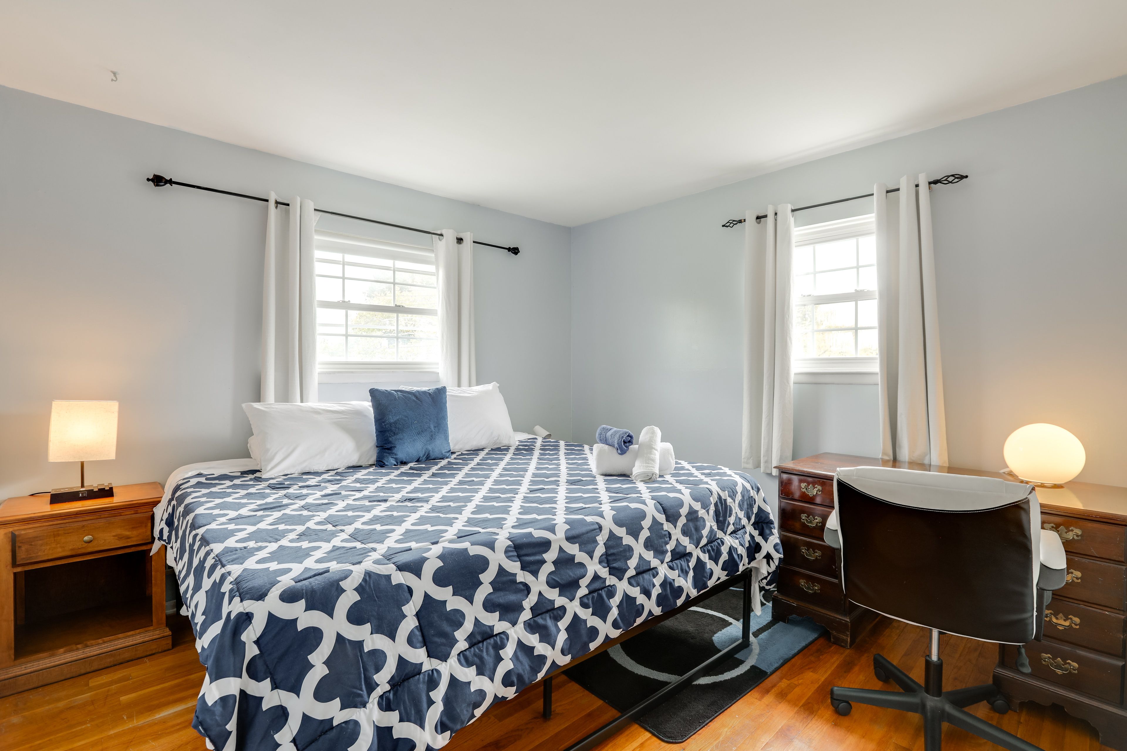 Bedroom 2 | Upper Level | Queen Bed