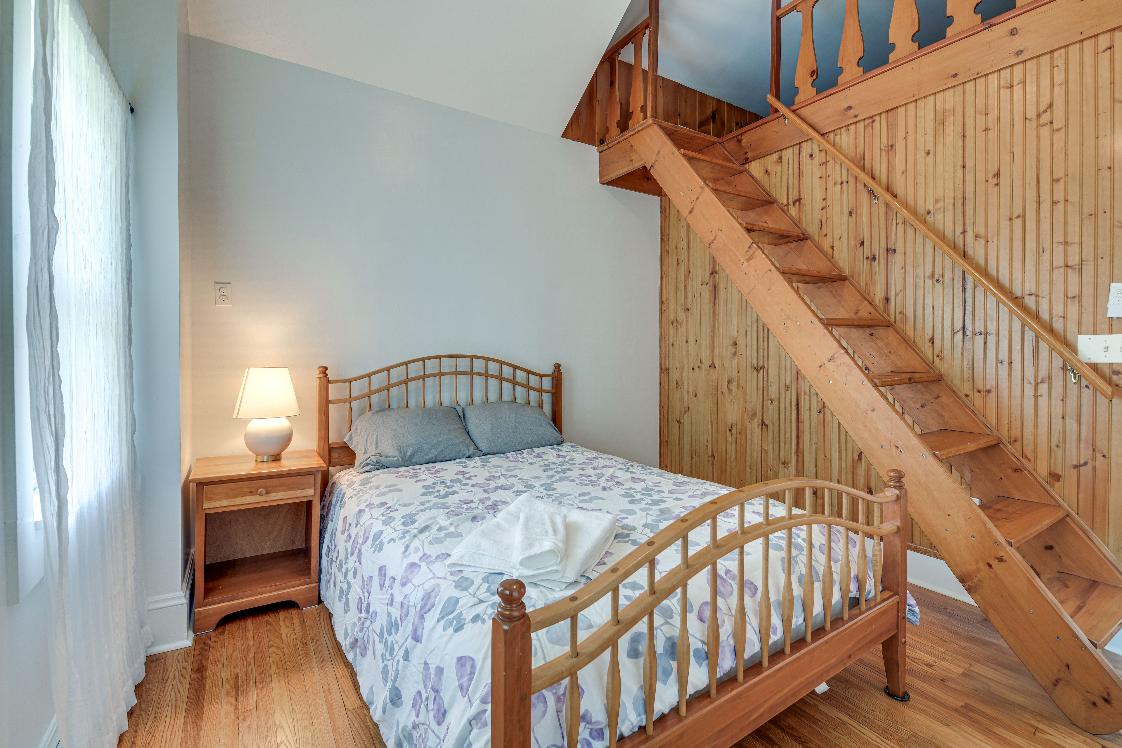 Bedroom 1 | Queen Bed | Linens Provided | 2nd Floor