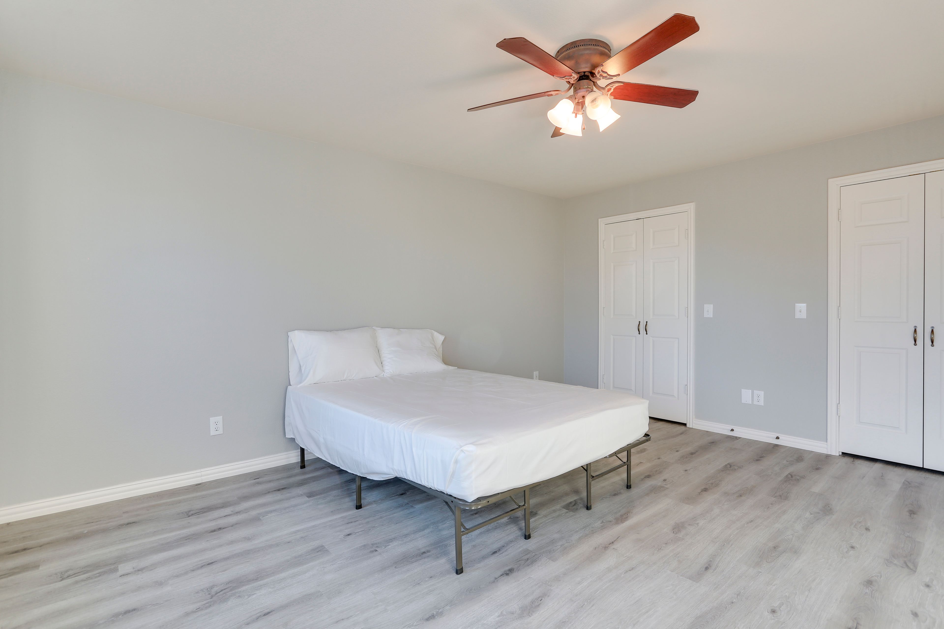 Bedroom 5 | 2nd Floor | Queen Bed
