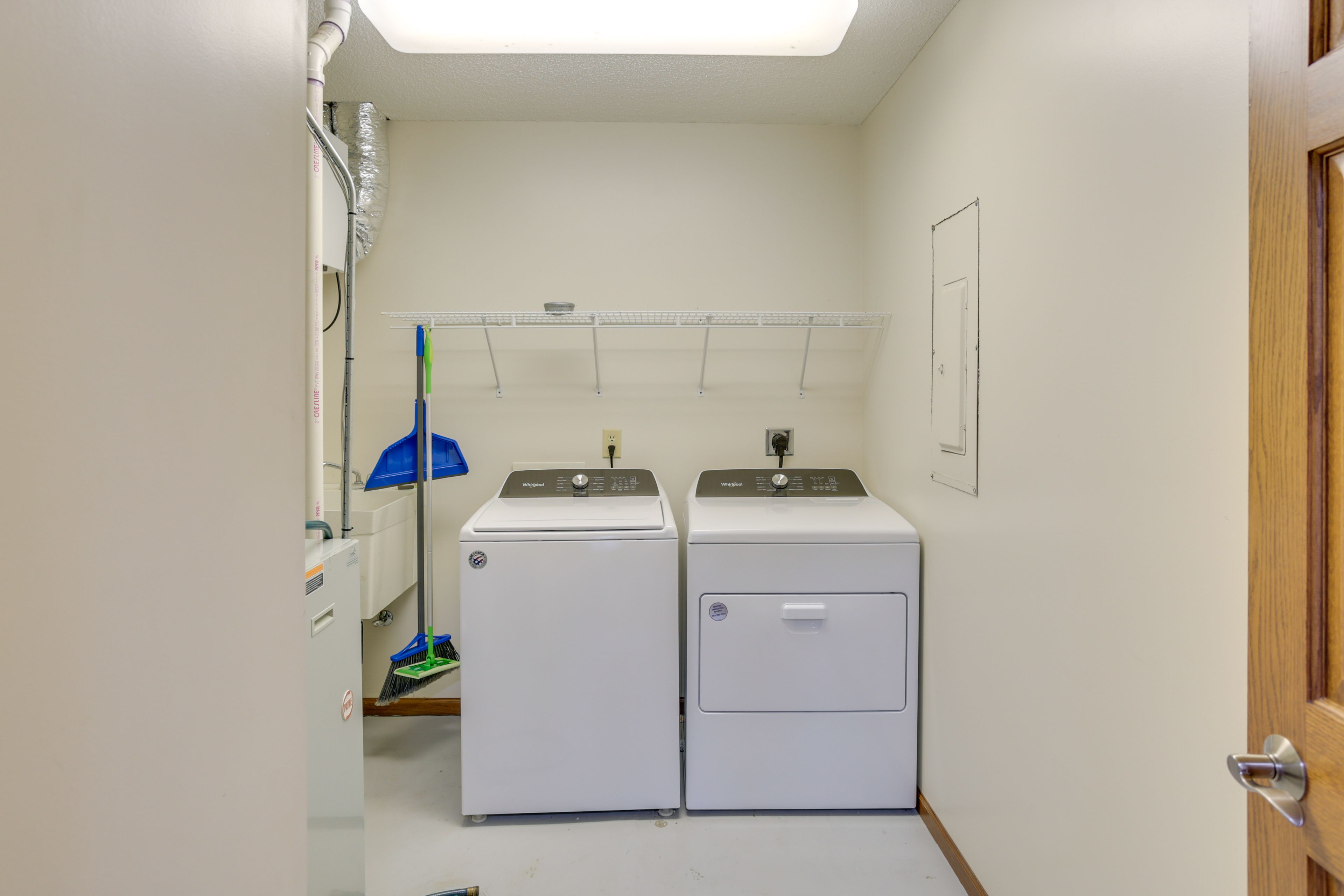 Laundry Room | Lower Level