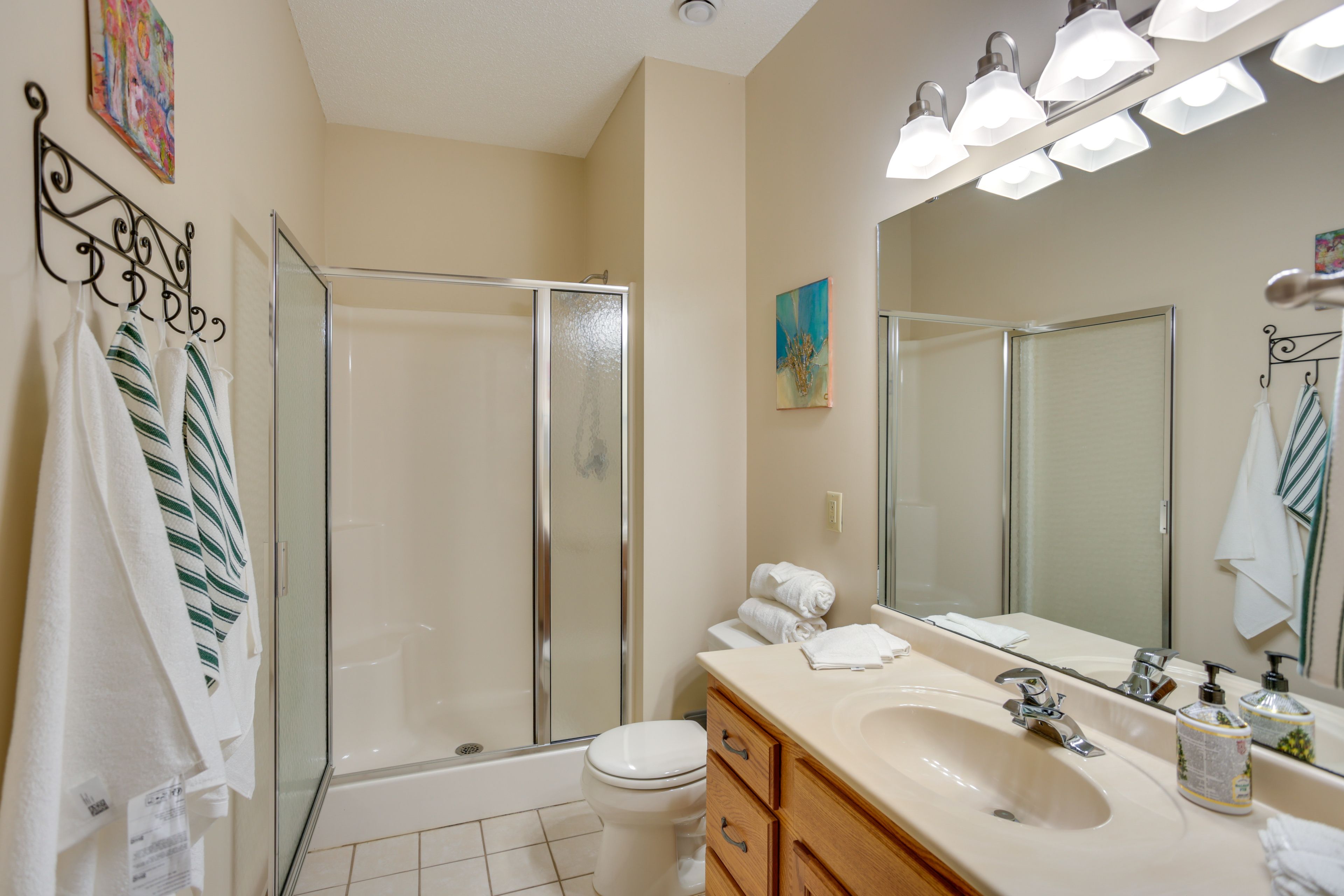 Full Bathroom | Lower Level