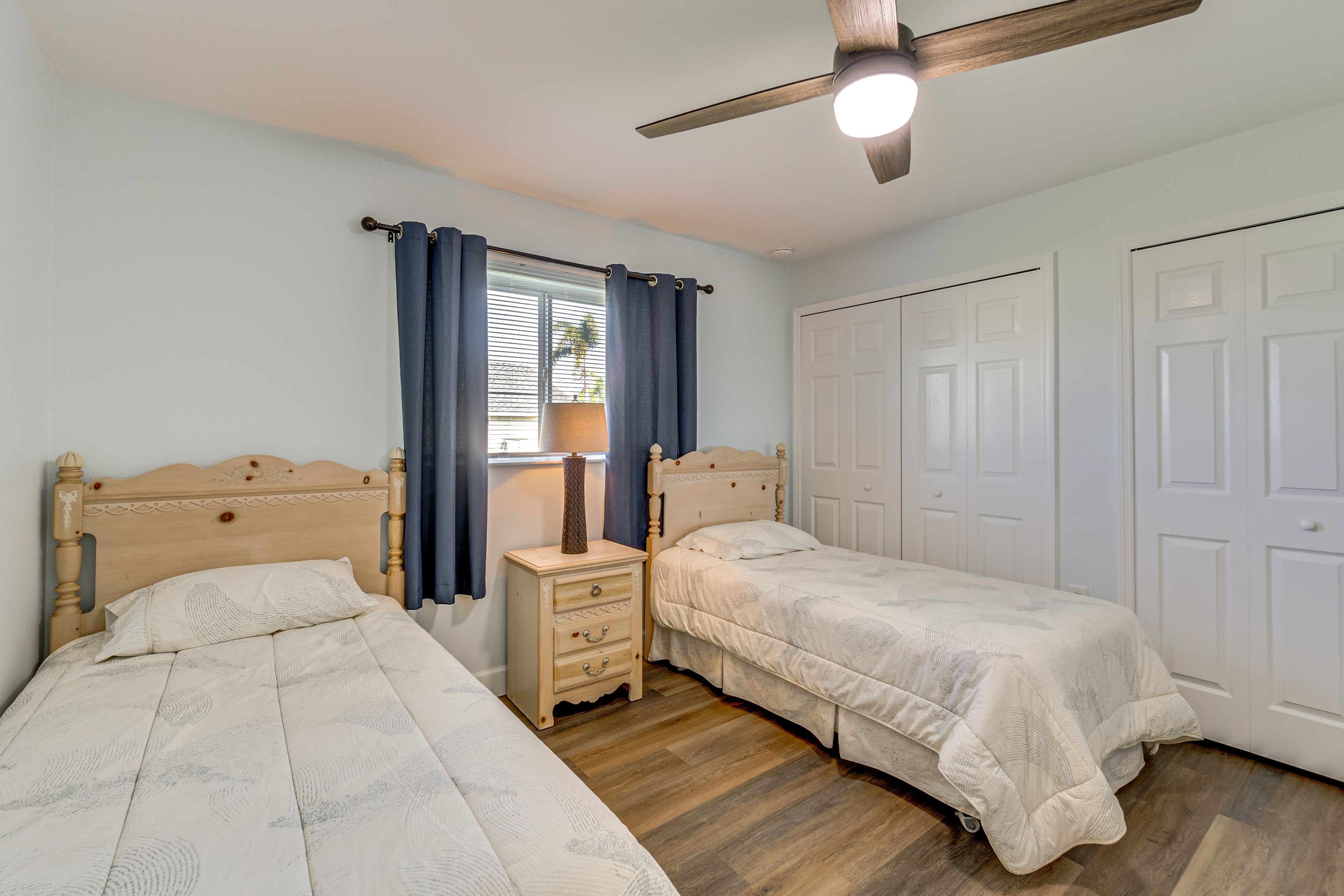 Bedroom 3 | 2 Twin Beds