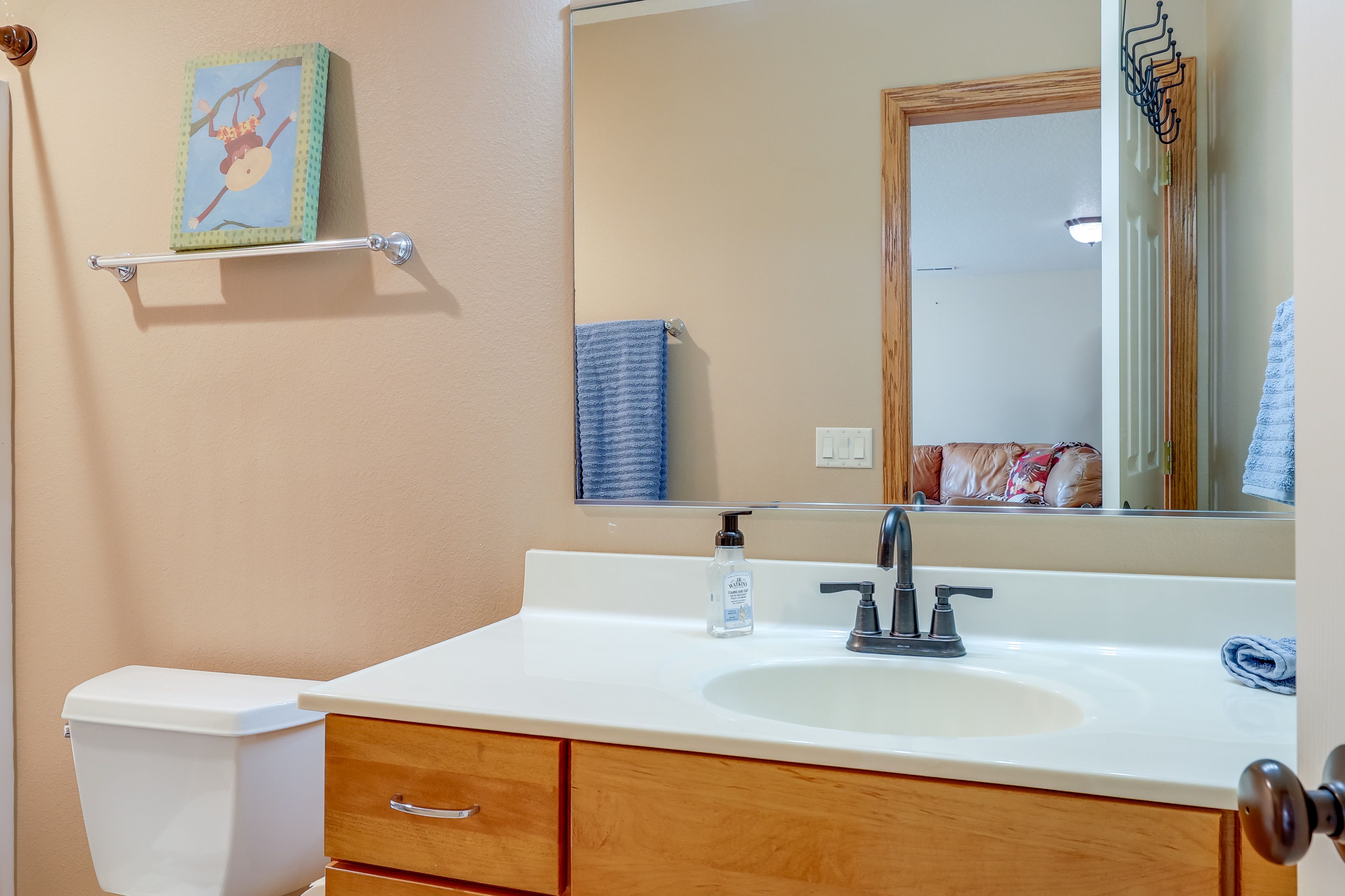Full Bathroom | Lower Level