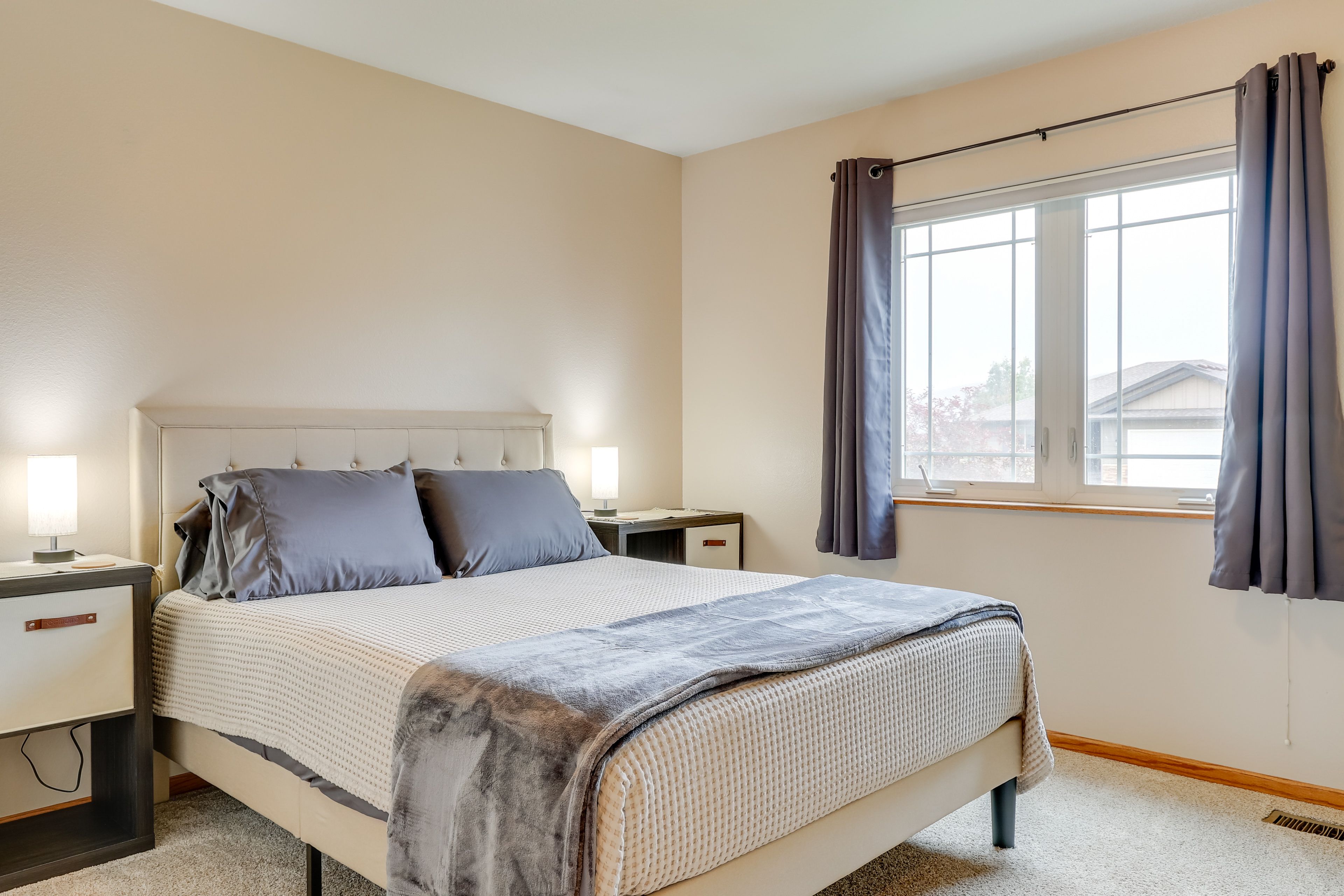 Bedroom 2 | Queen Bed | Main Level