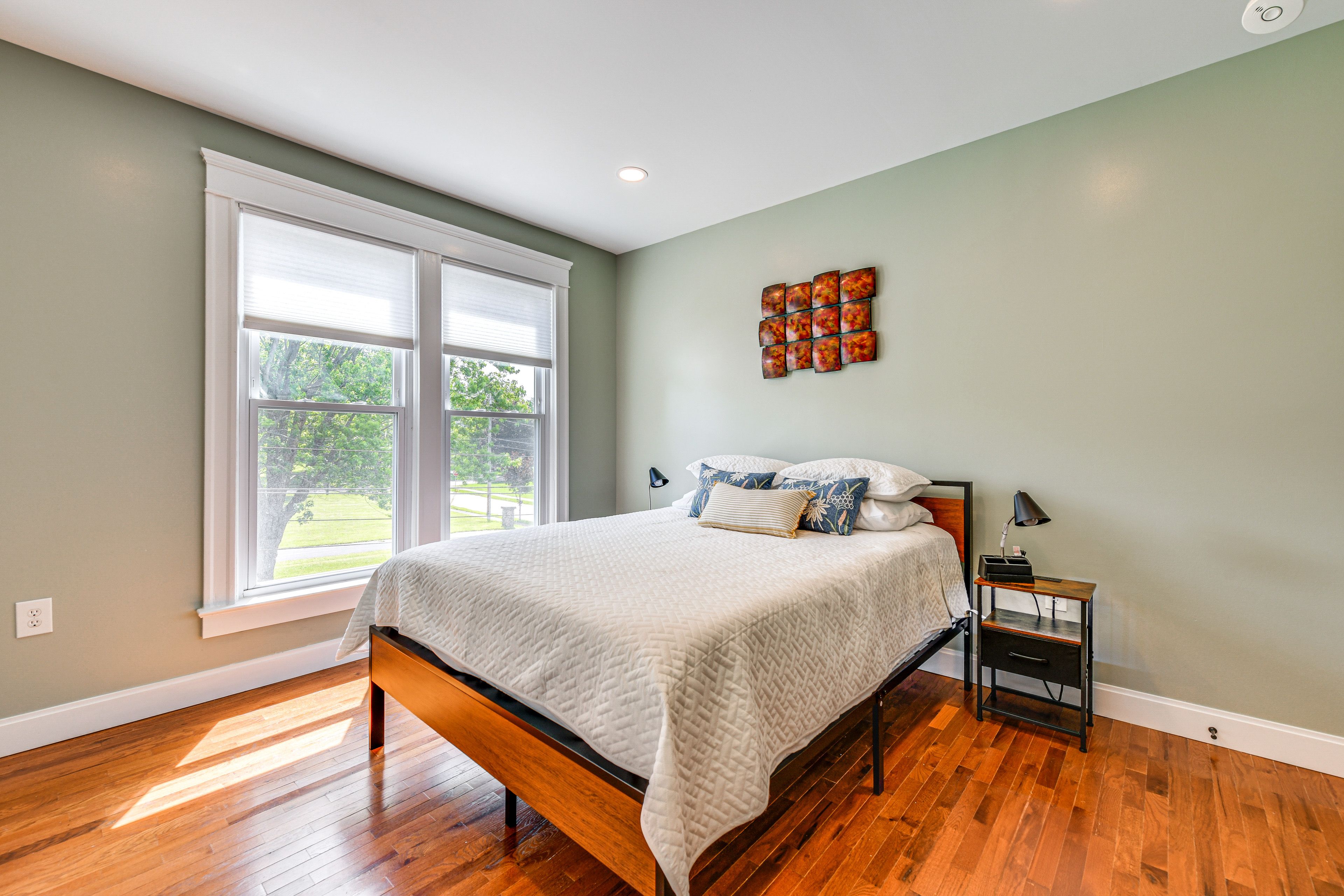 Bedroom 2 | Queen Bed | 2nd Floor