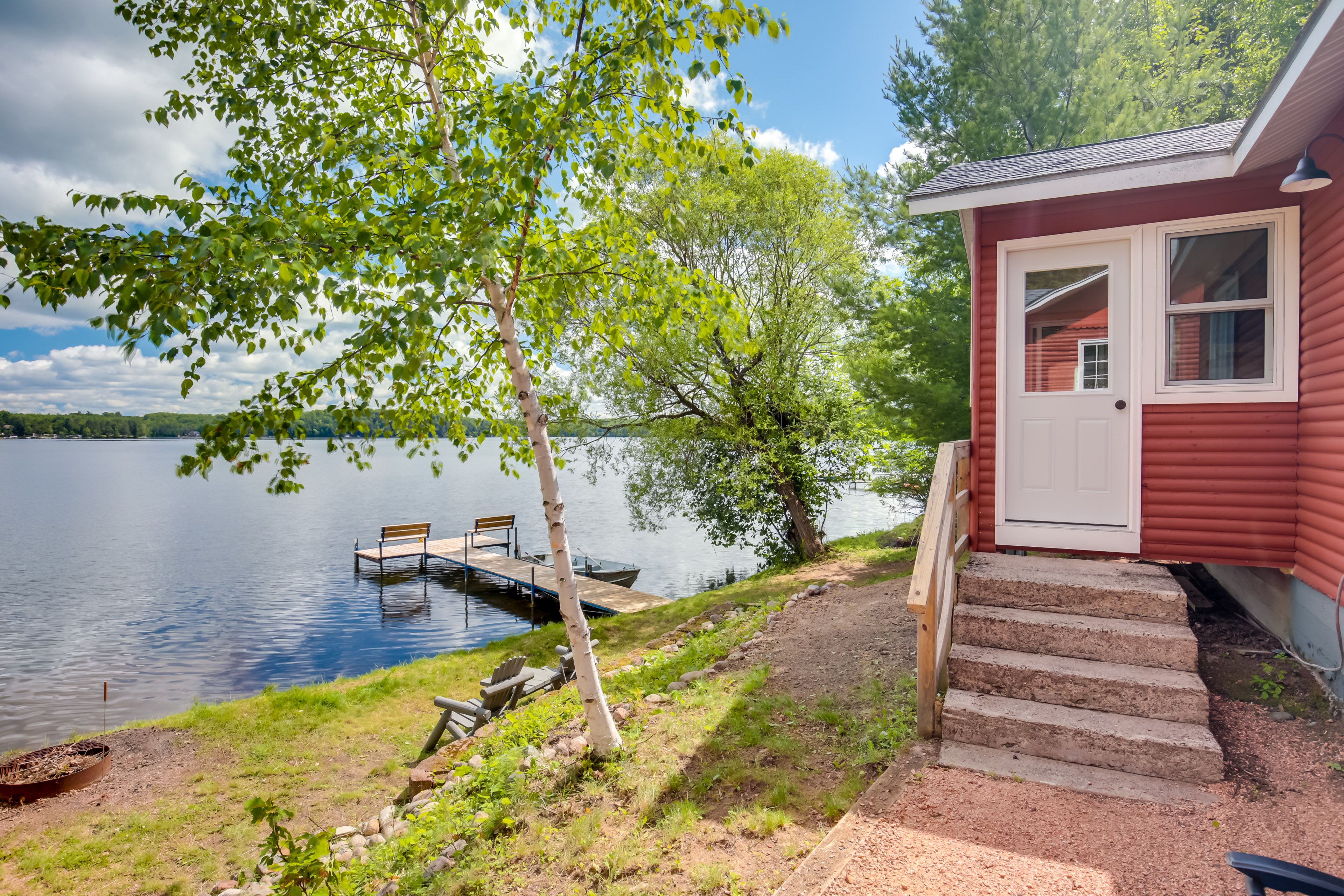 Lakefront | Fire Pit | Private Dock
