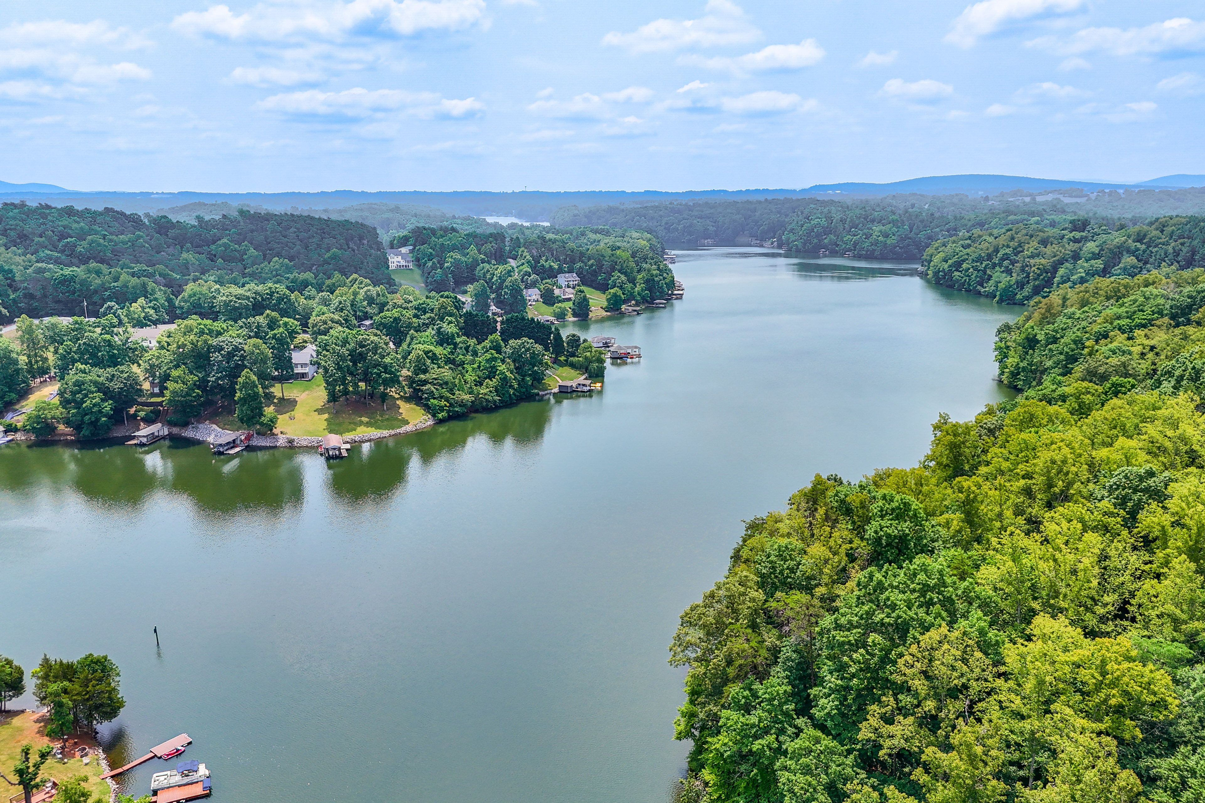 Smith Mountain Lake