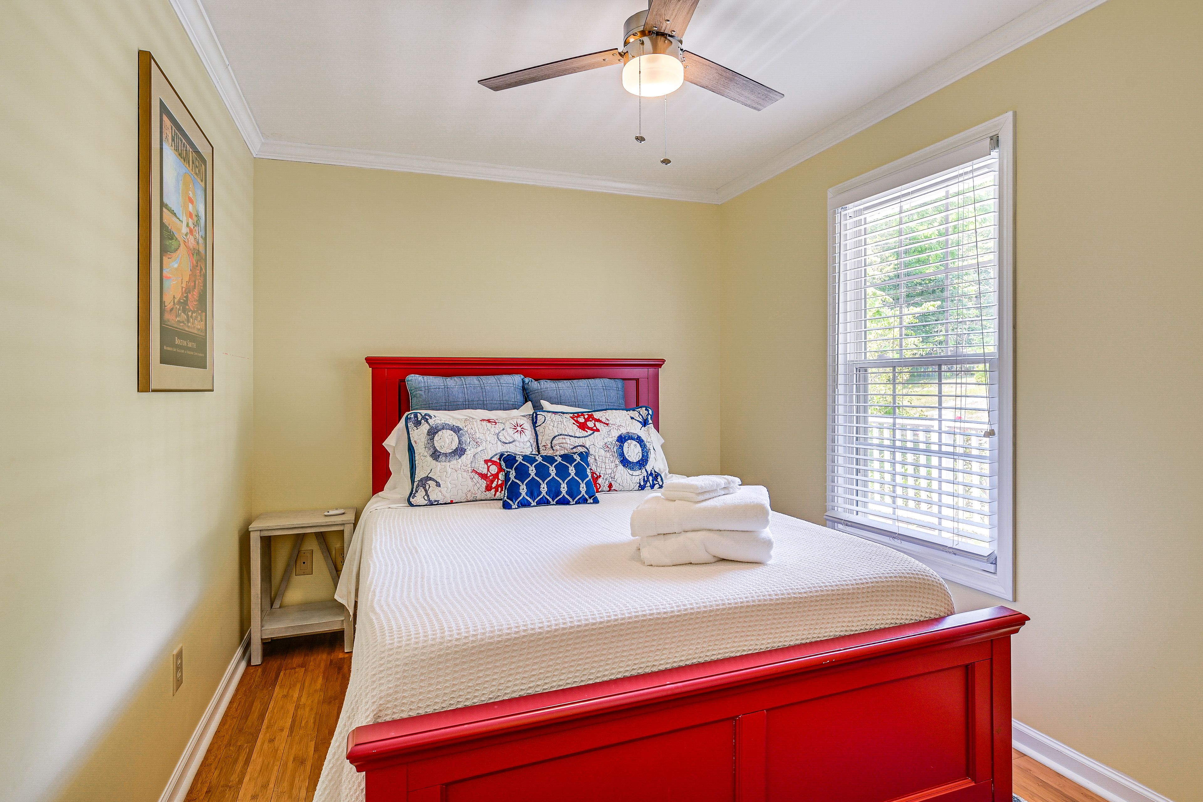 Bedroom 3 | 2nd Floor | Queen Bed