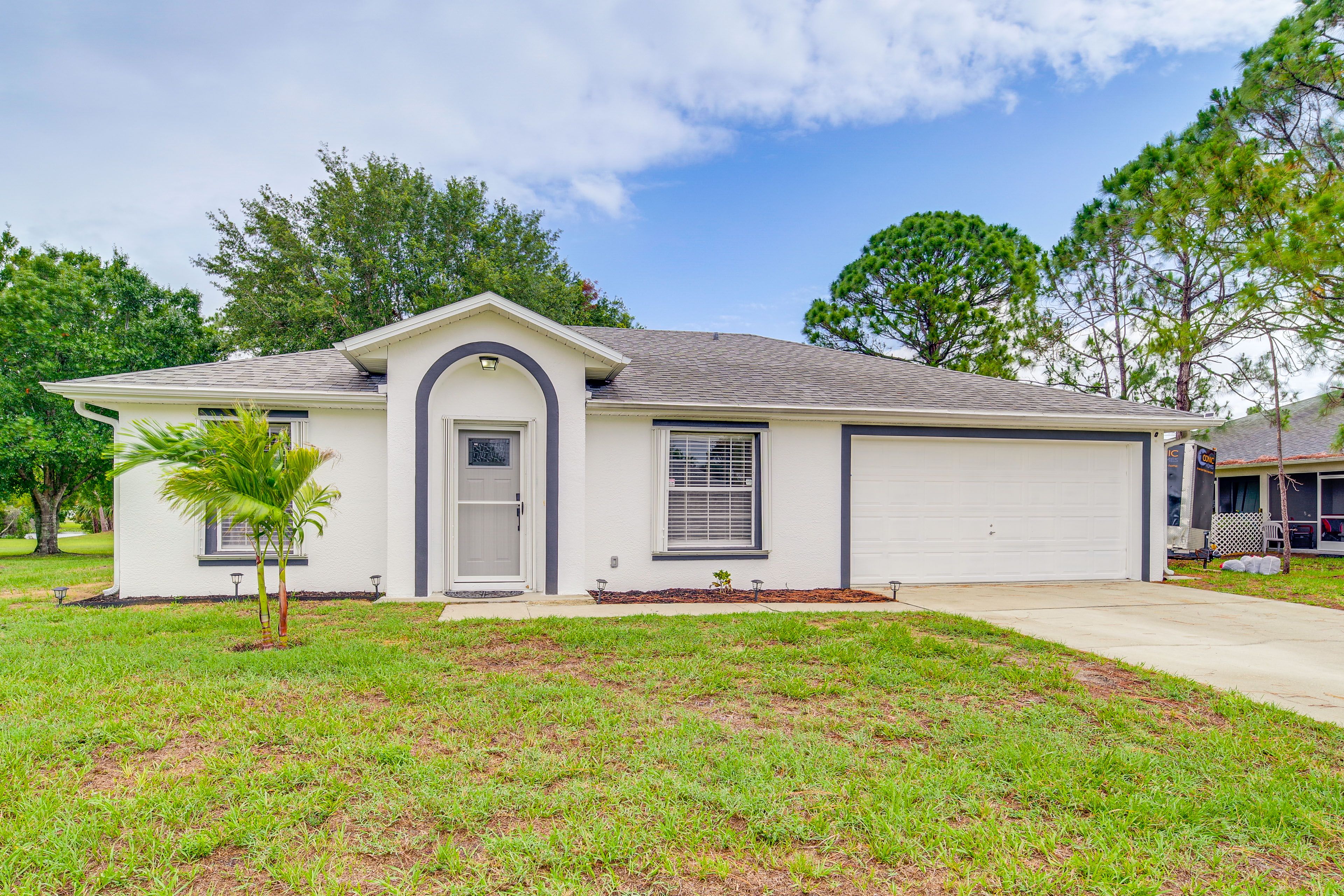 Sebastian Vacation Rental | 3BR | 2BA | 1,650 Sq Ft | Small Step for Entry
