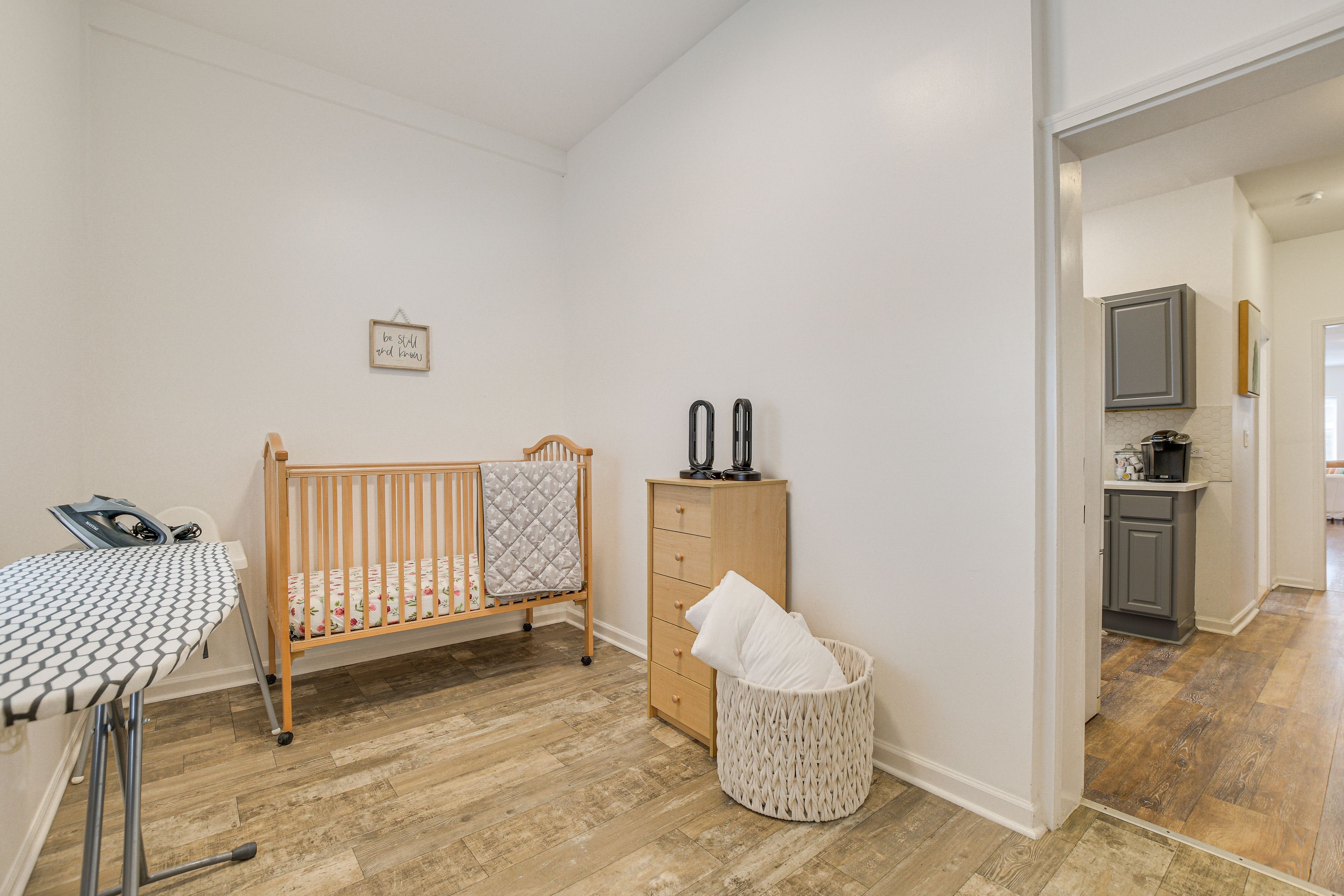 Additional Sleeping | Crib