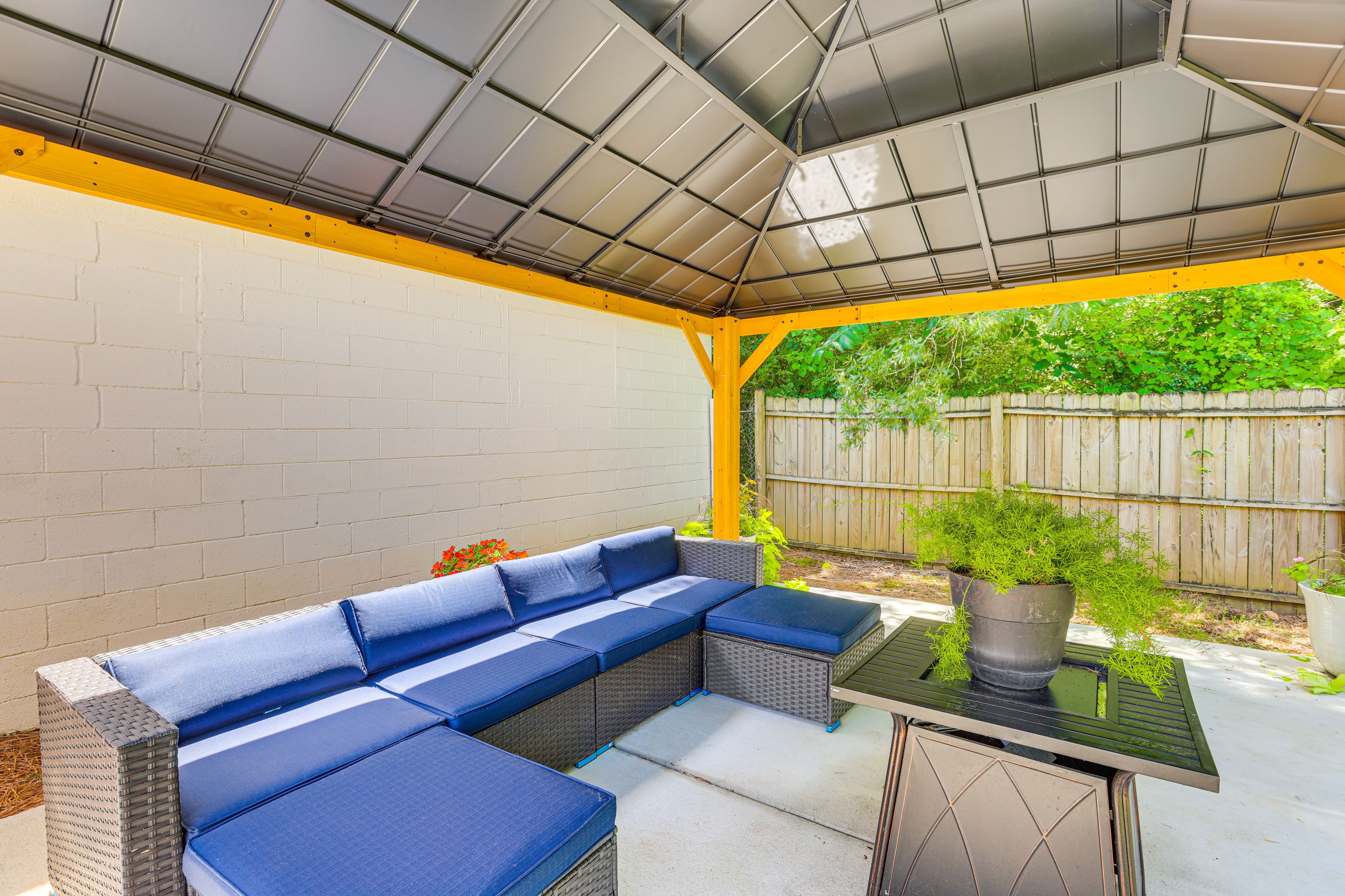 House Exterior | Furnished Gazebo